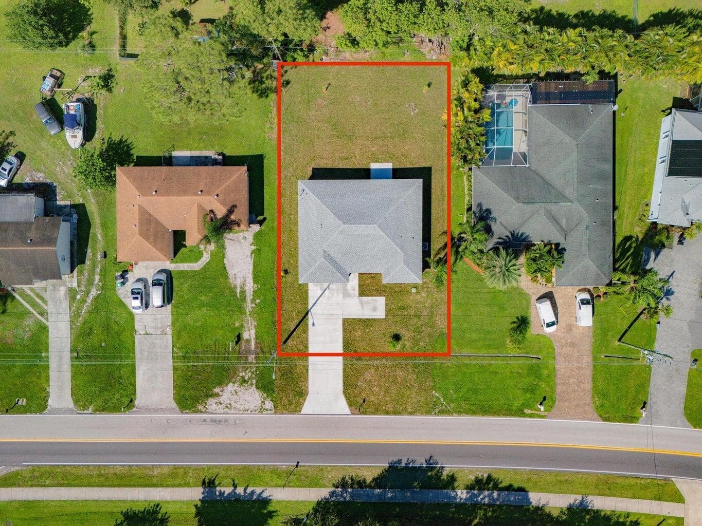574 NW Bayshore Boulevard, Port St. Lucie, FL 34983 — photo 4 of 41