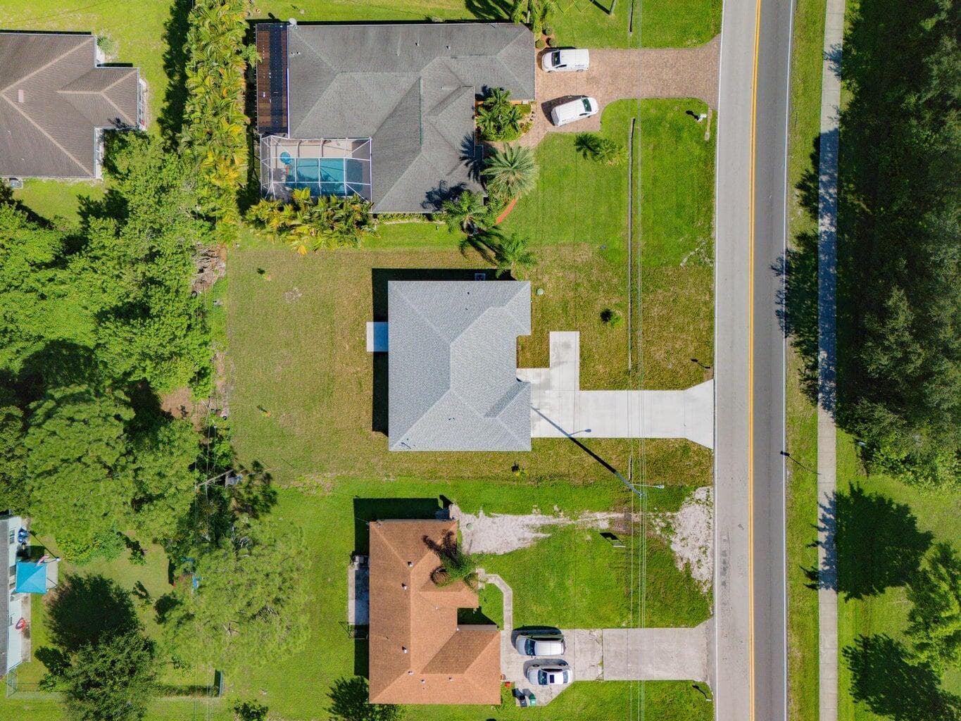 574 NW Bayshore Boulevard, Port St. Lucie, FL 34983 — photo 5 of 41