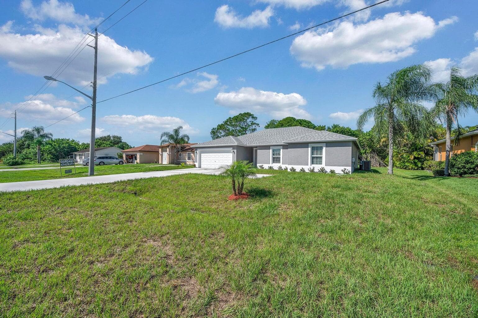 574 NW Bayshore Boulevard, Port St. Lucie, FL 34983 — photo 13 of 41