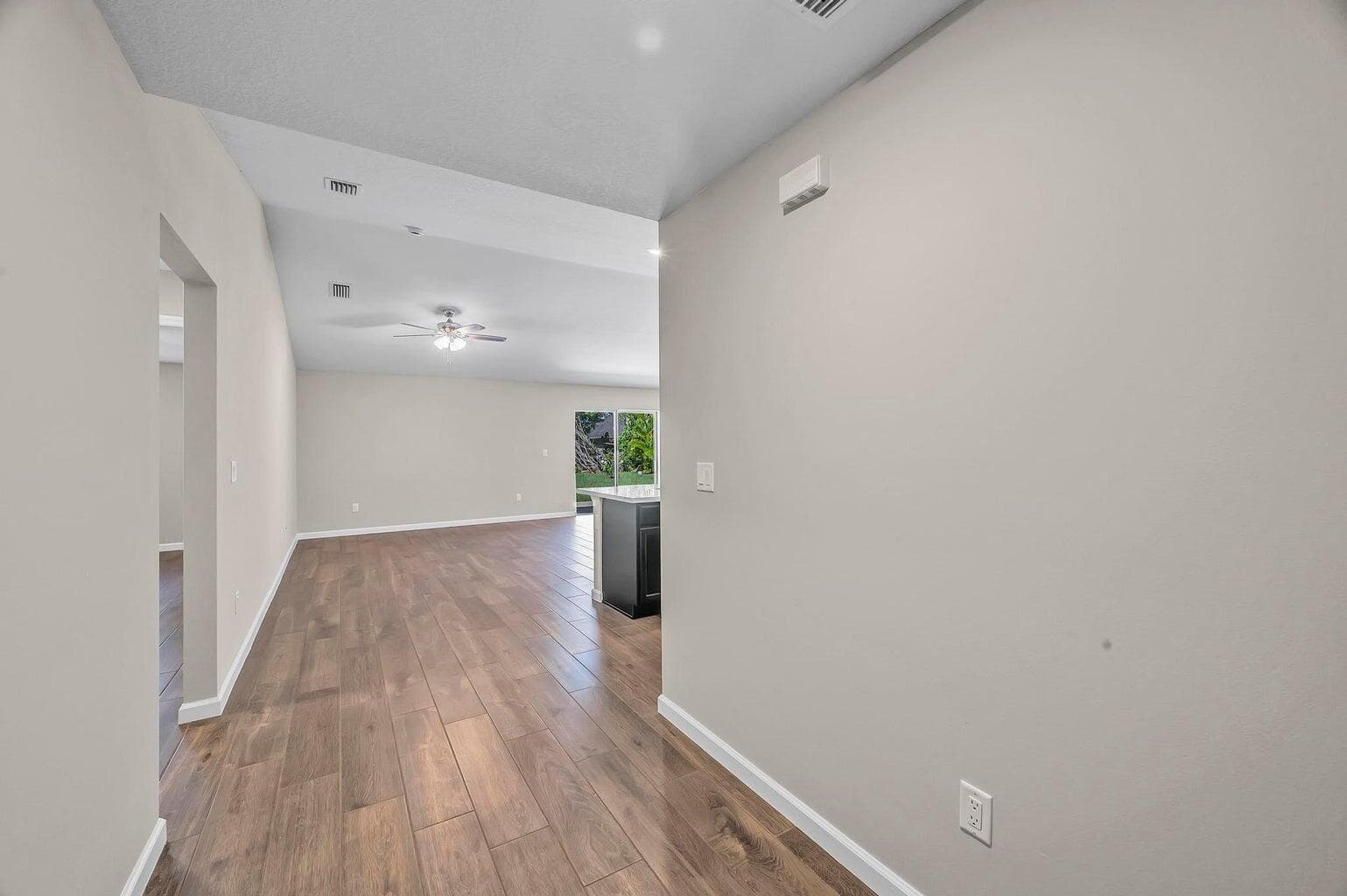 574 NW Bayshore Boulevard, Port St. Lucie, FL 34983 — photo 14 of 41