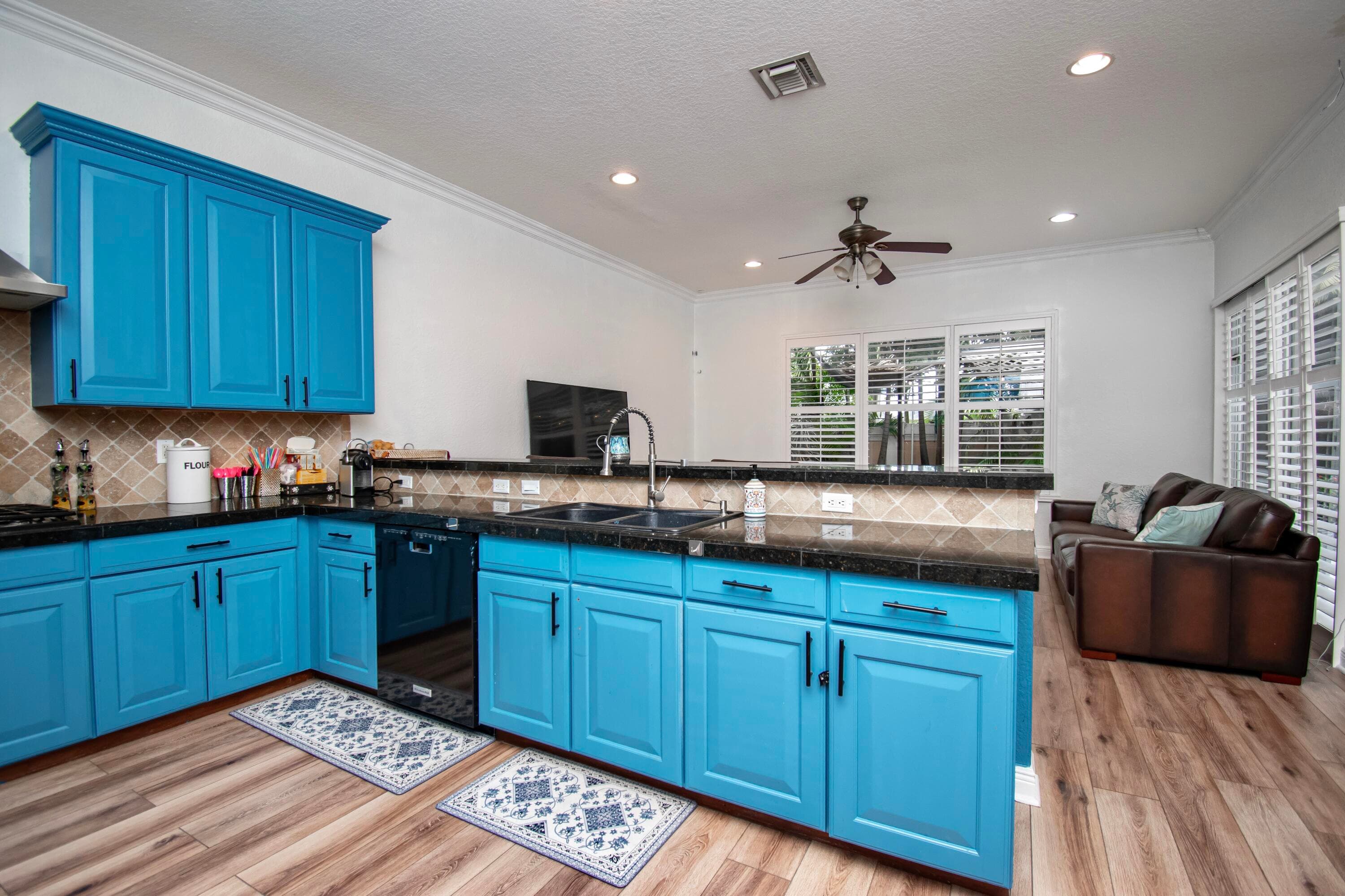10833 Lake Wynds Court, Boynton Beach, FL 33437 — photo 13 of 67