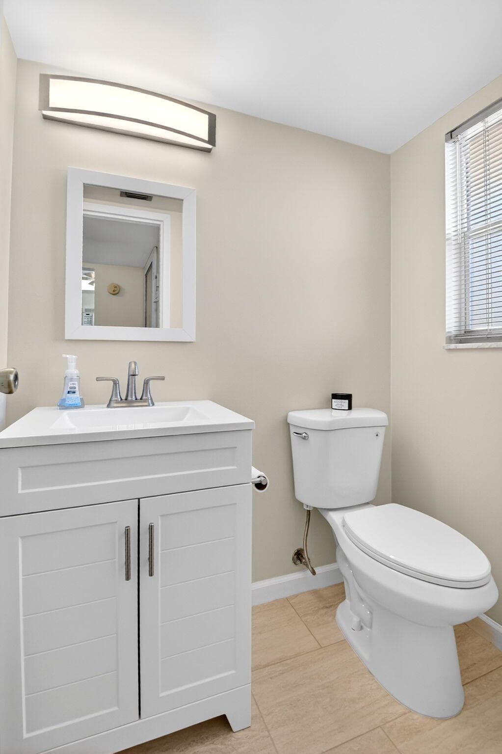 3661 Via Poinciana 410, Lake Worth, FL 33467 — photo 21 of 70