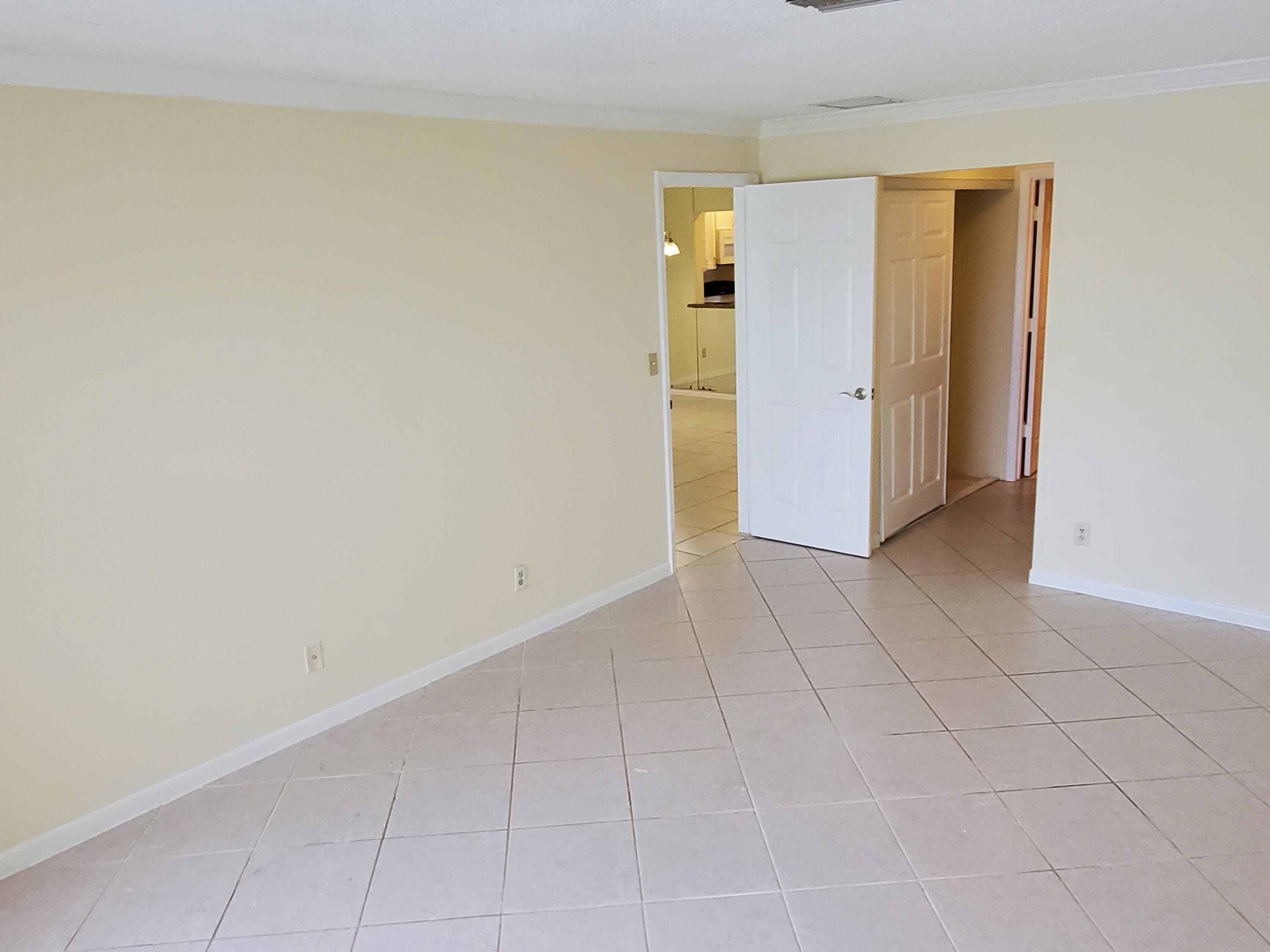 4345 Lucerne Villas Lane, Lake Worth, FL 33467 — photo 13 of 21