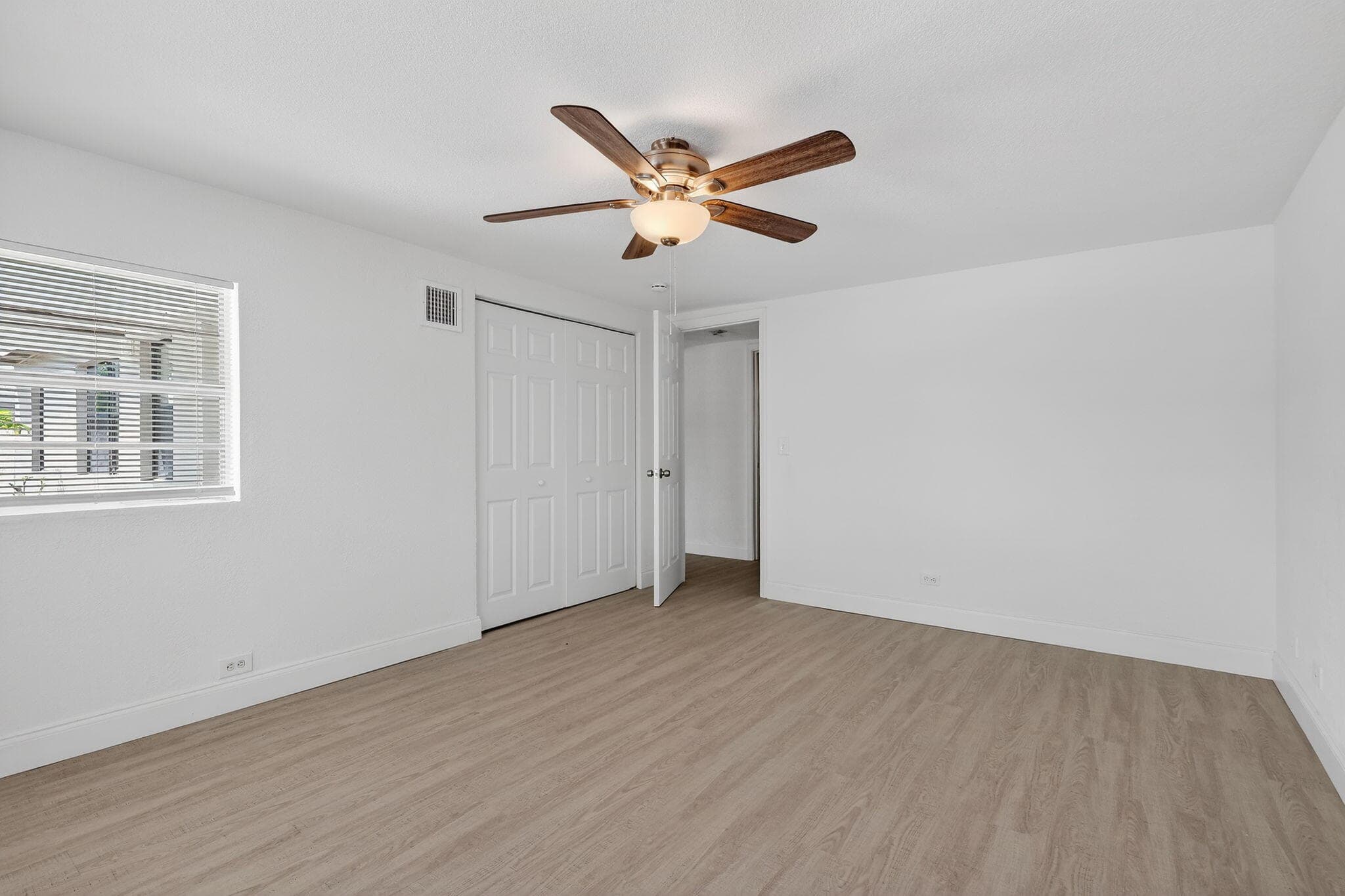 3600 SW 46th Avenue, West Park, FL 33023 — photo 10 of 24
