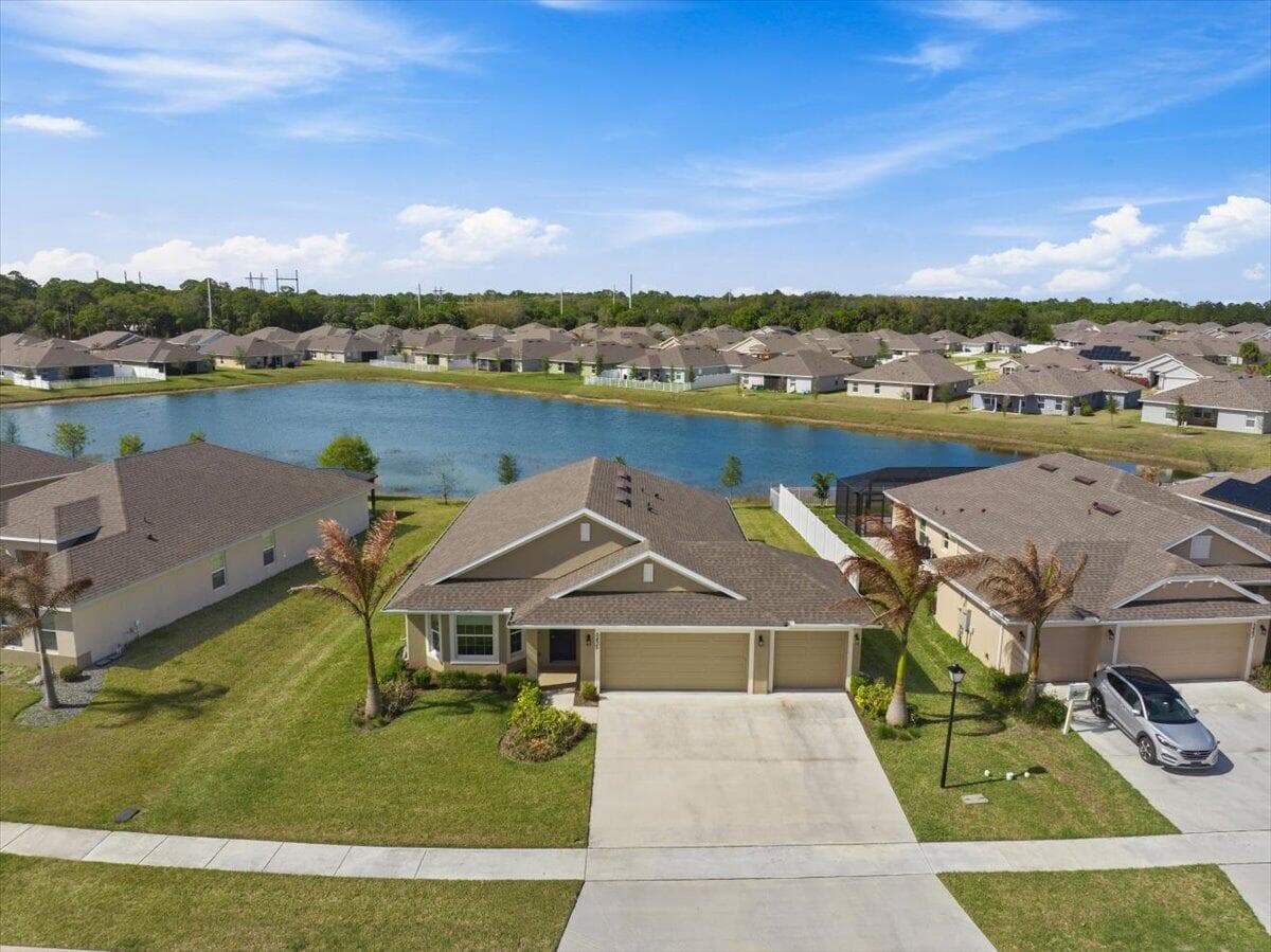 5435 Lugo Street, Fort Pierce, FL 34951 — photo 2 of 31
