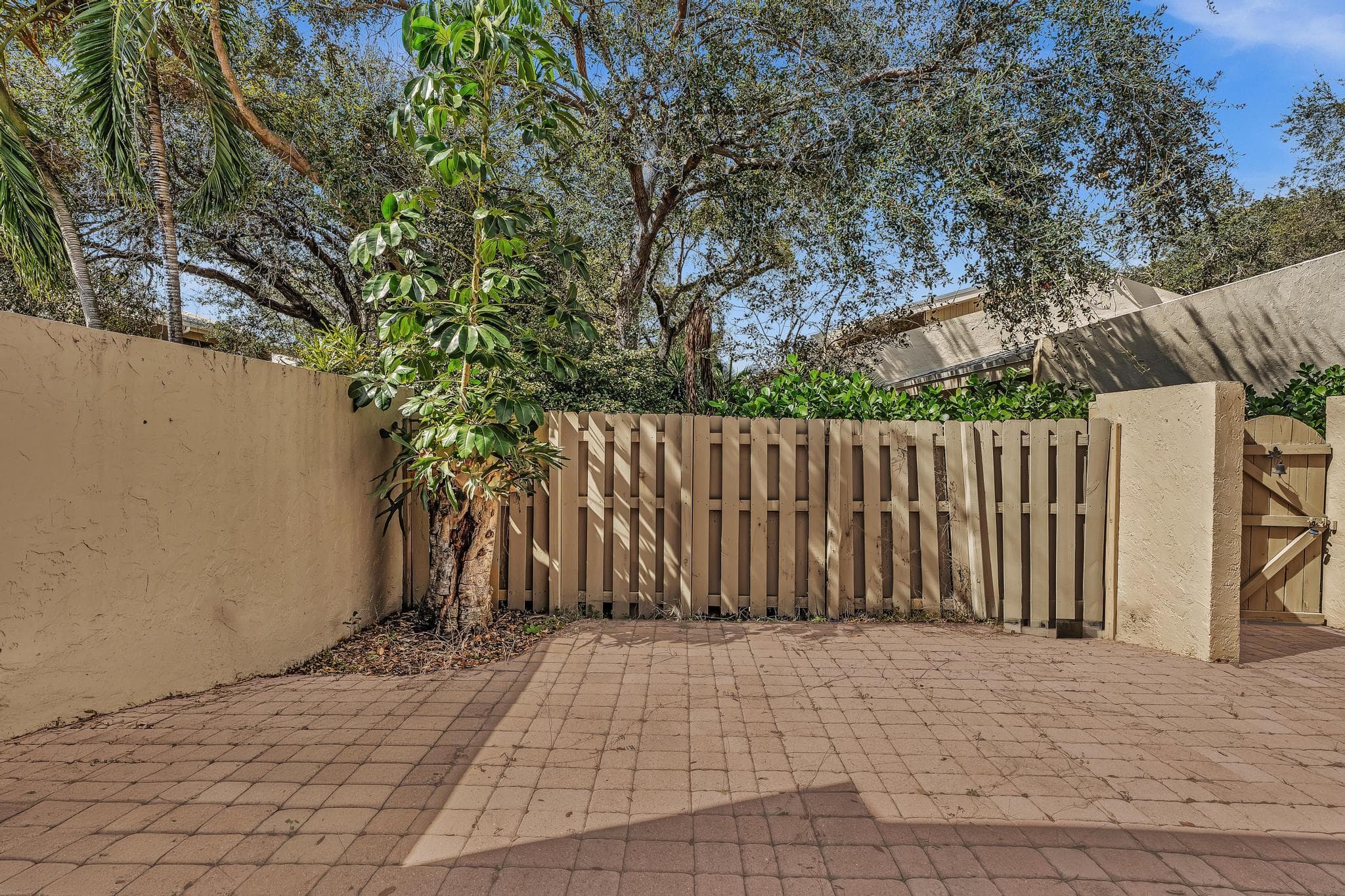 1400 NW 9th Avenue E-33, Boca Raton, FL 33486 — photo 3 of 51