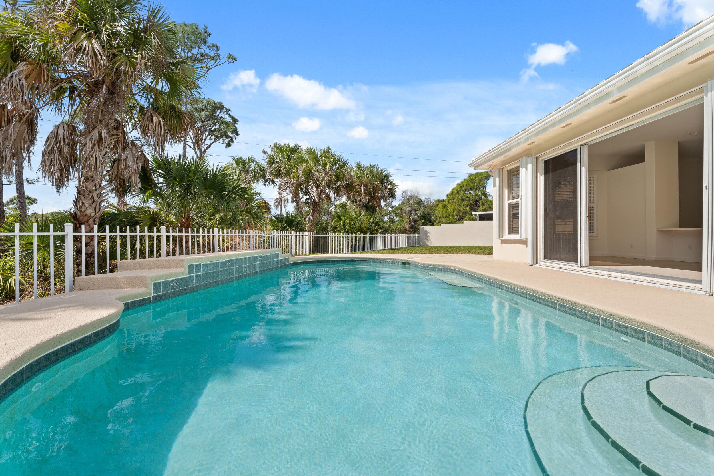 7780 SE Needle Palm Circle, Hobe Sound, FL 33455 — photo 2 of 33