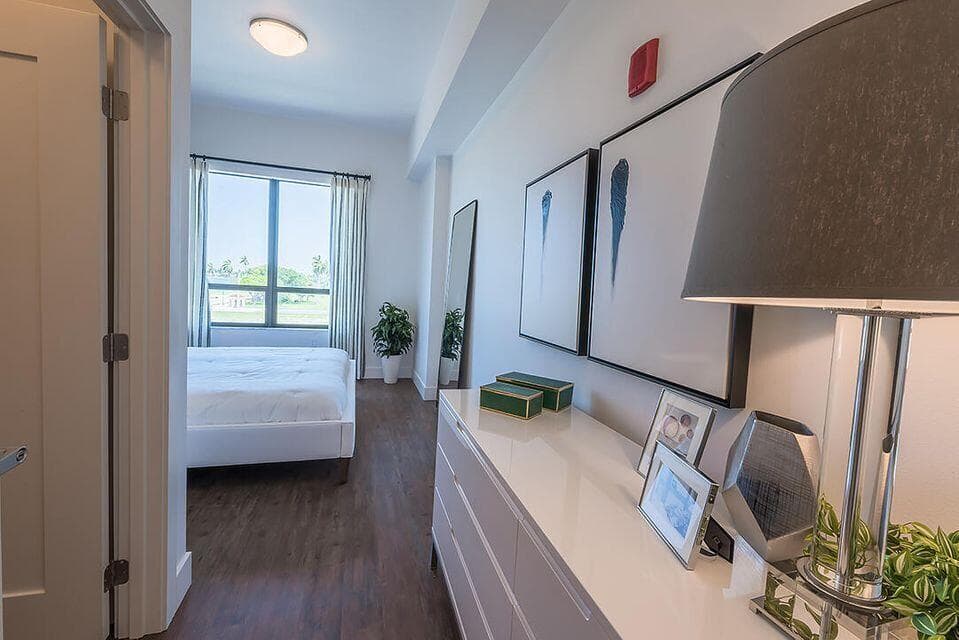 312 23rd Street 430, West Palm Beach, FL 33407 — photo 5 of 10