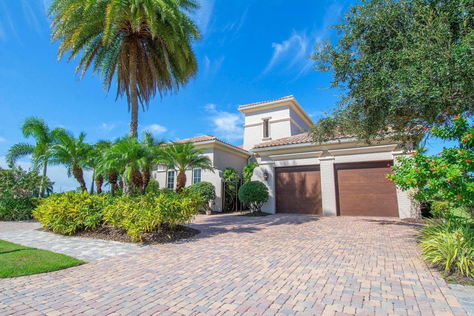 138 SE Via San Marino, Port St. Lucie, FL 34984 — photo 34 of 47
