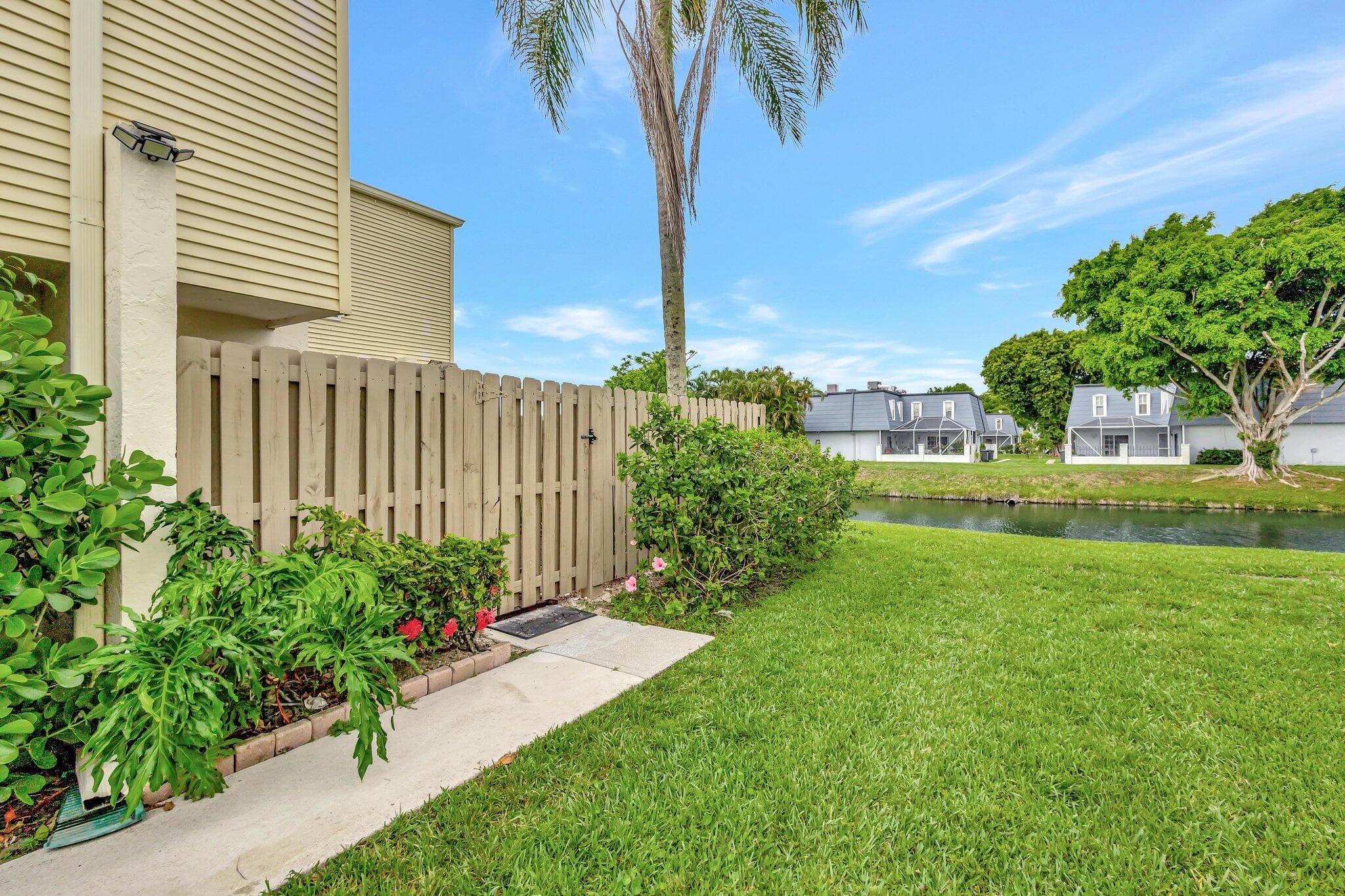 1586 Shaker Circle, Wellington, FL 33414 — photo 2 of 38