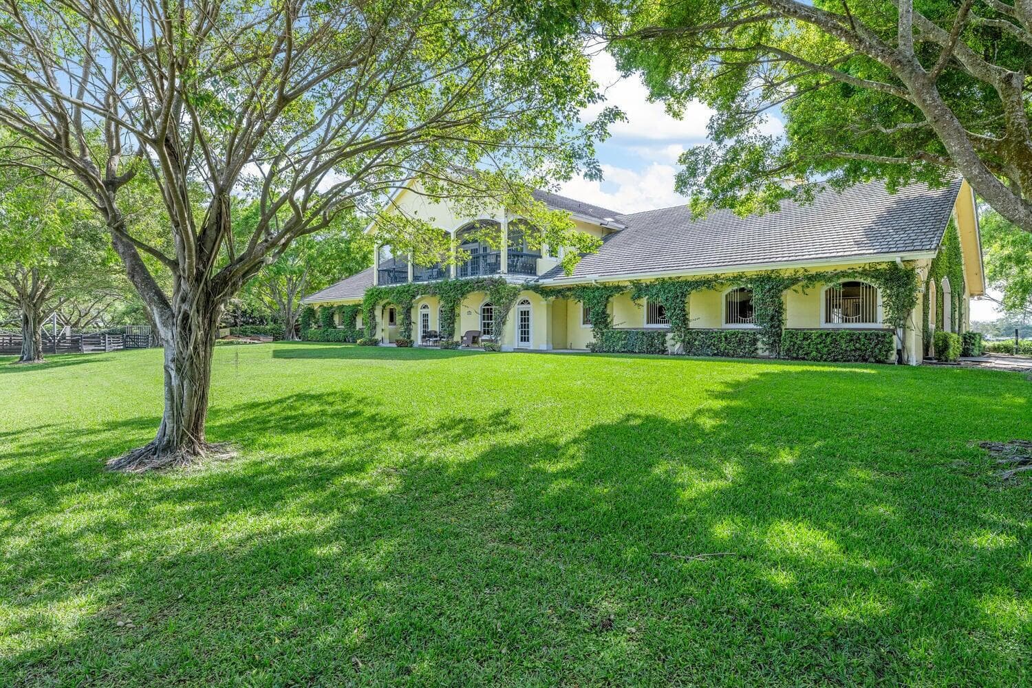 4905 130th Avenue S, Wellington, FL 33414 — photo 3 of 50