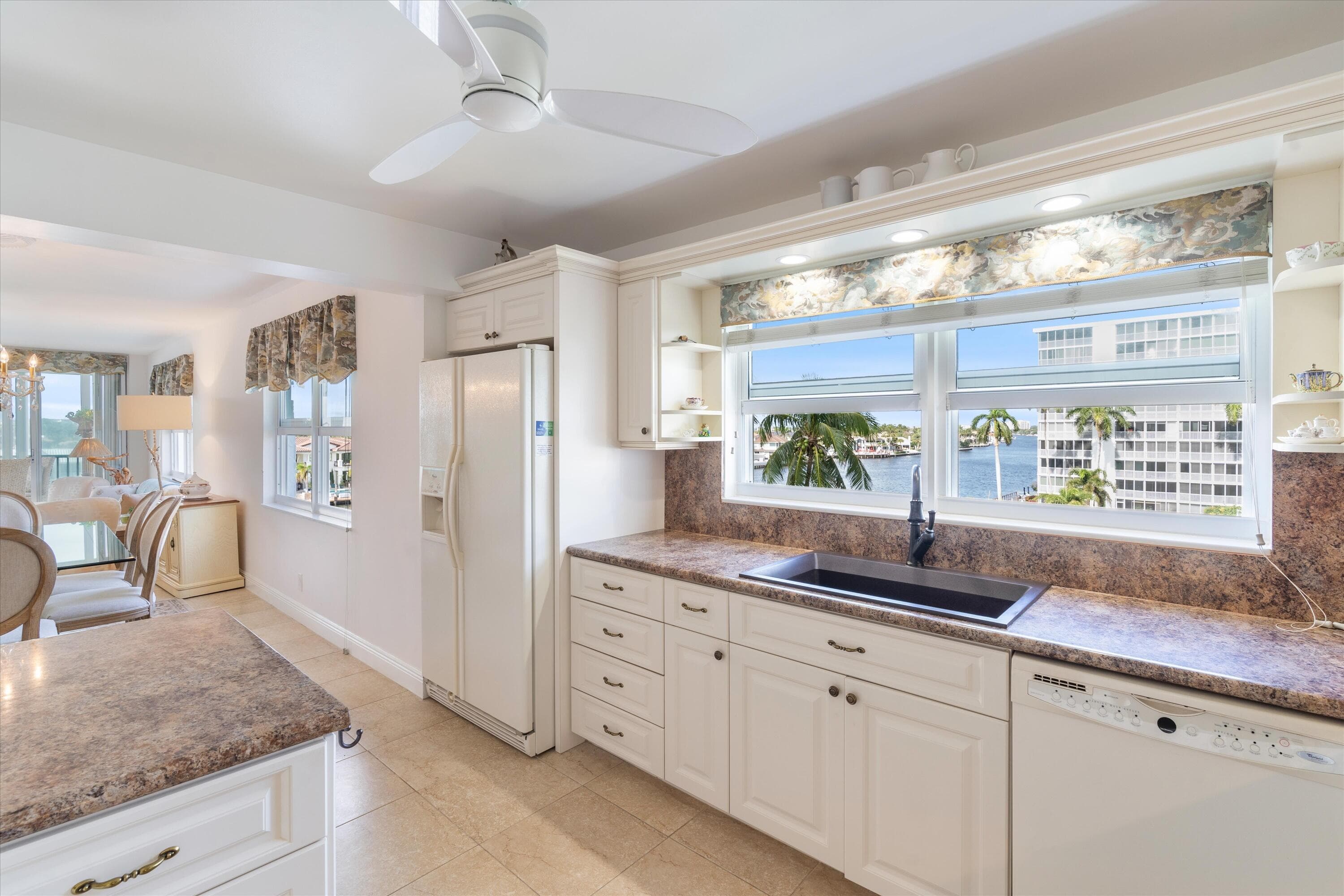 3310 S Ocean Boulevard 525-d, Highland Beach, FL 33487 — photo 4 of 35