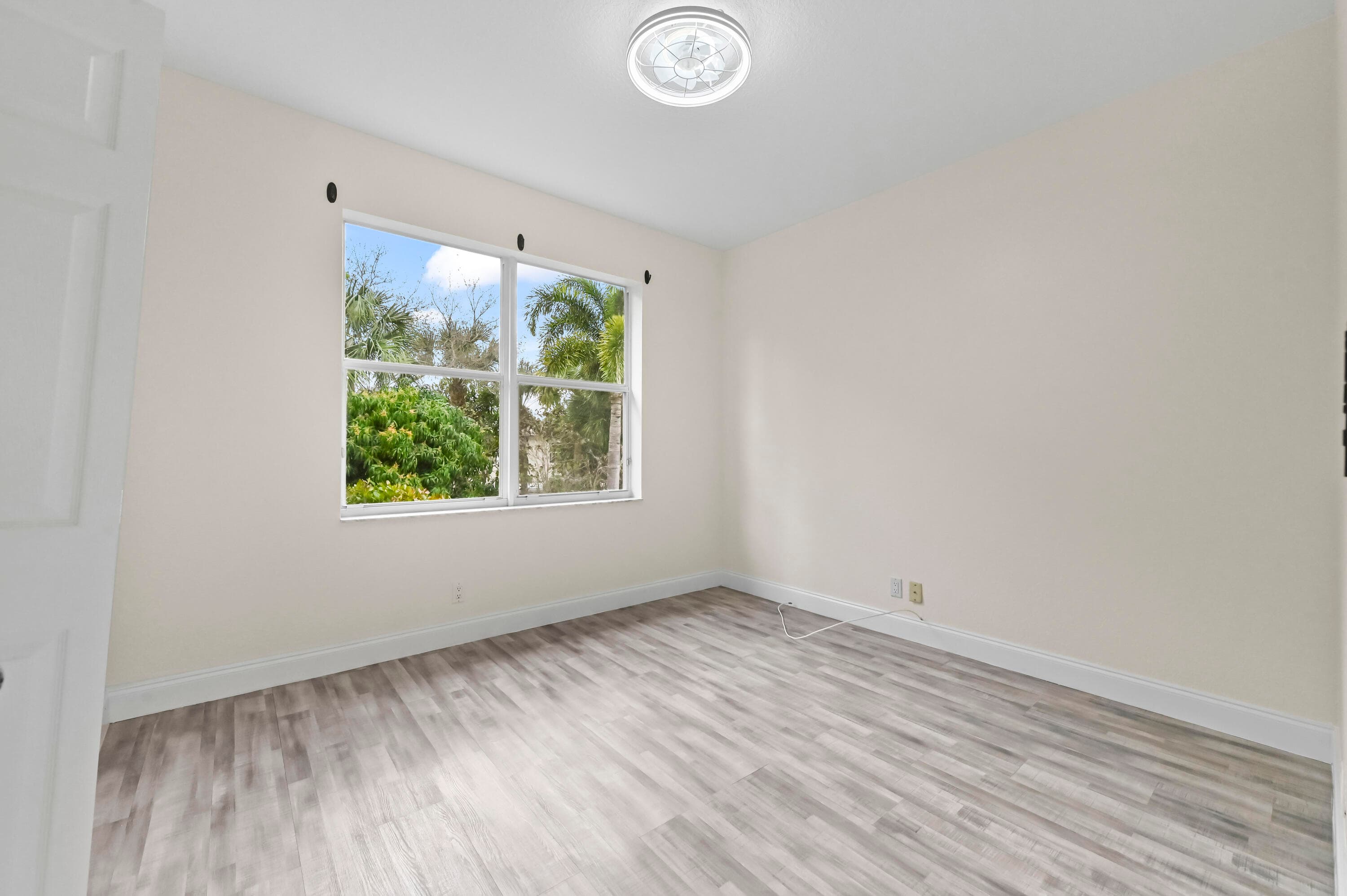 6657 Lurais Drive, Lake Worth, FL 33463 — photo 21 of 39