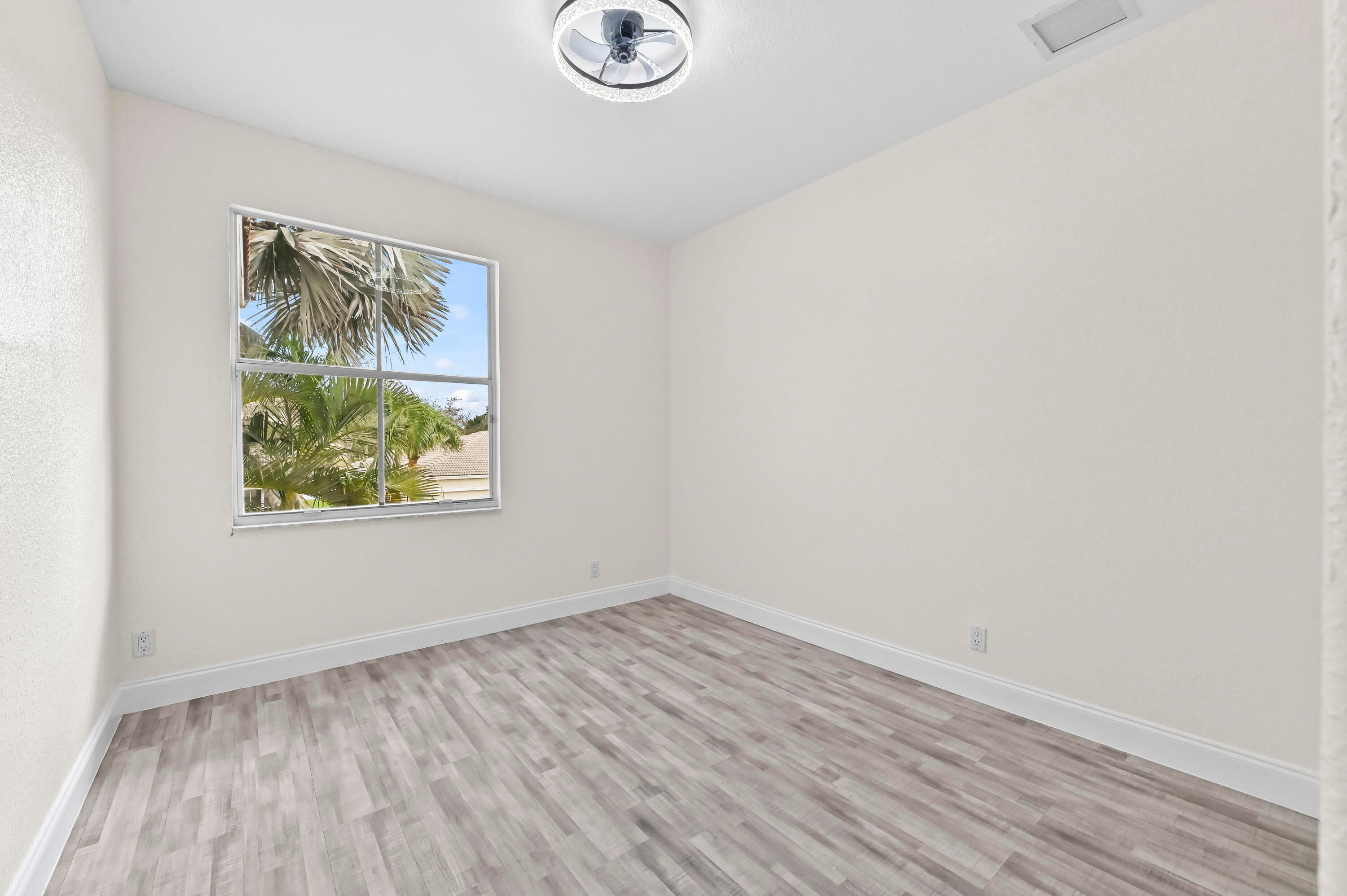 6657 Lurais Drive, Lake Worth, FL 33463 — photo 24 of 39