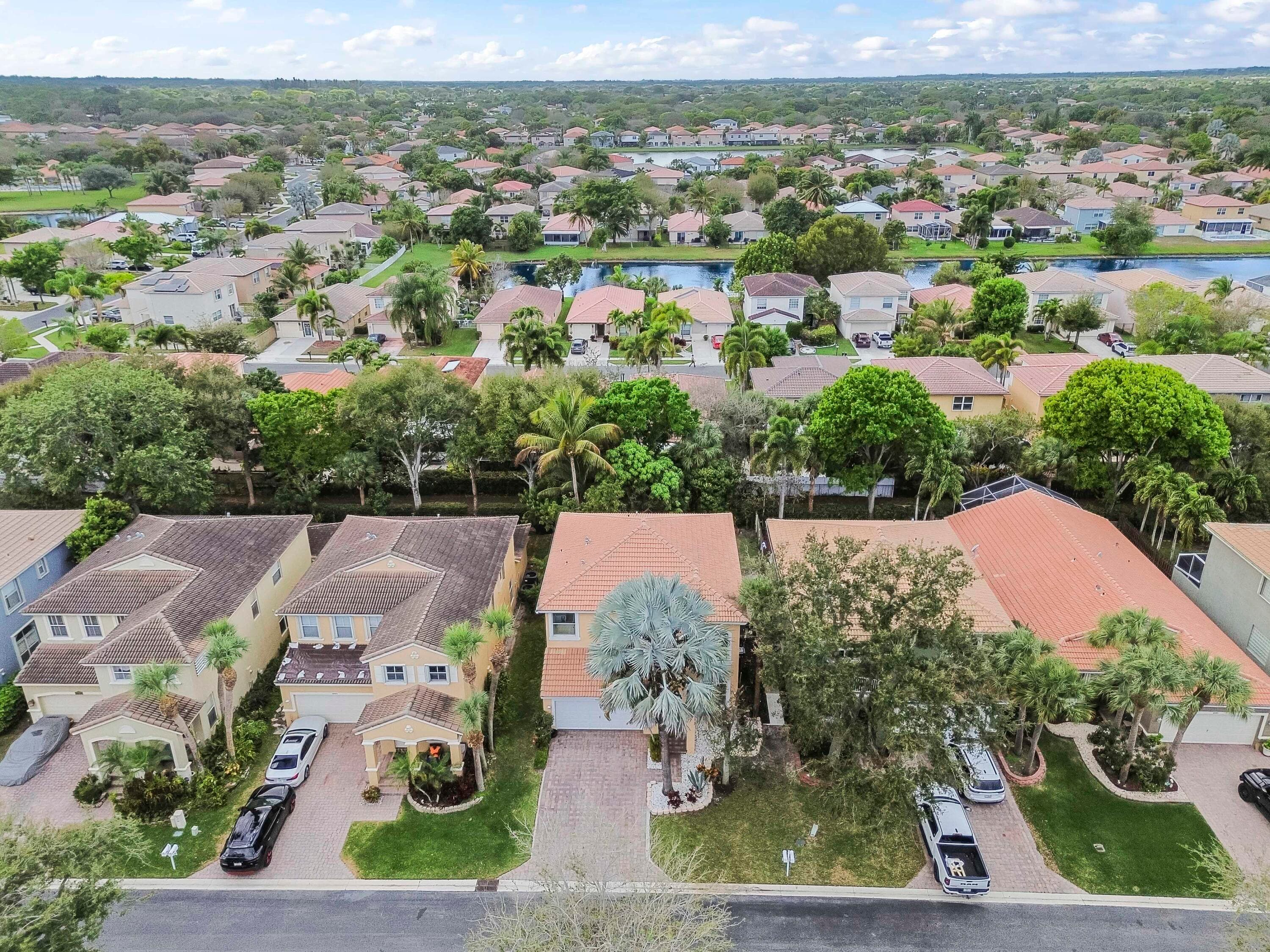 6657 Lurais Drive, Lake Worth, FL 33463 — photo 2 of 39