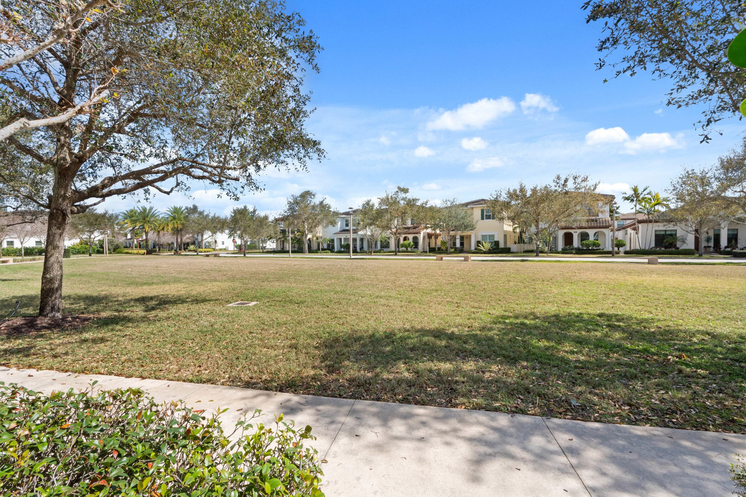 2093 Dickens Terrace, Palm Beach Gardens, FL 33418 — photo 6 of 47