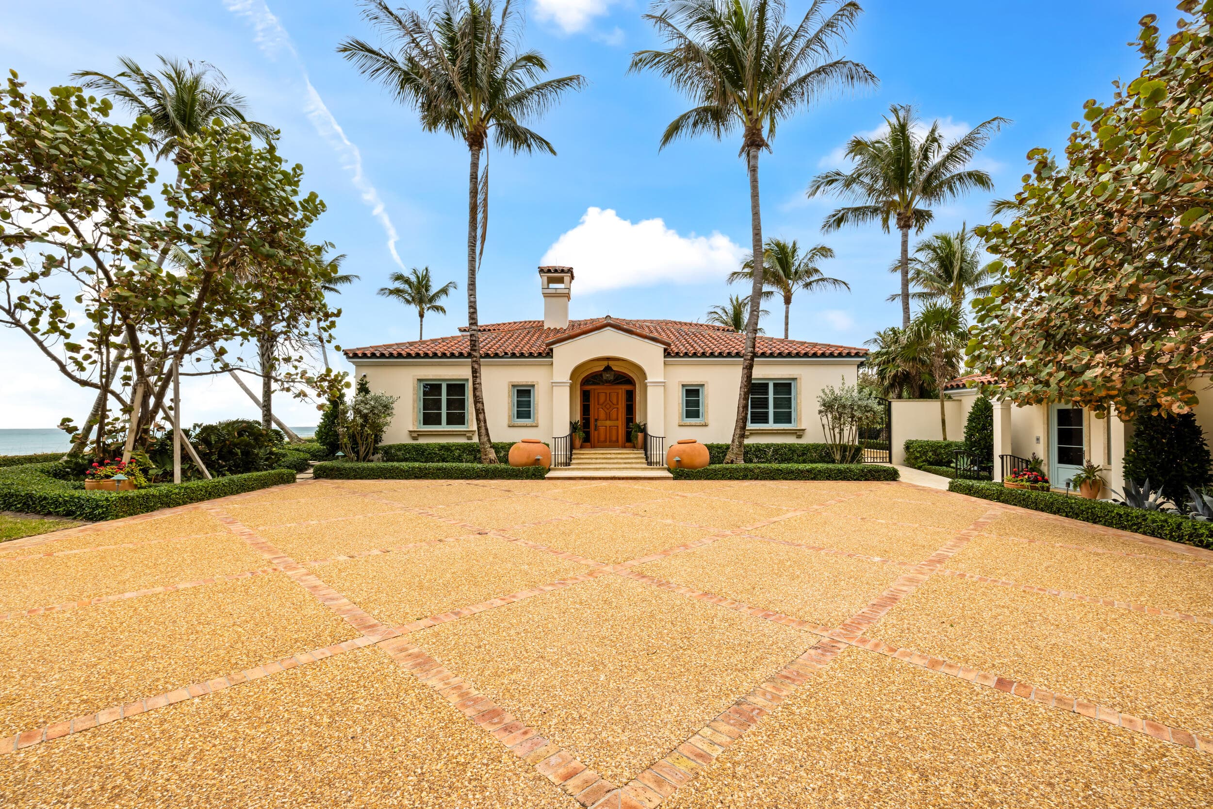183 S Beach Road, Jupiter Island, FL 33455 — photo 13 of 102