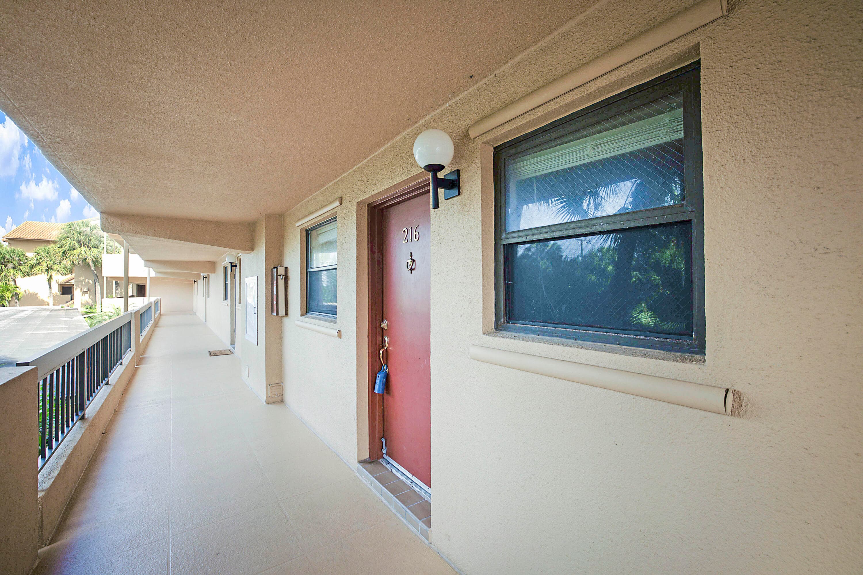 1036 Us Highway 1 216, North Palm Beach, FL 33408 — photo 24 of 38