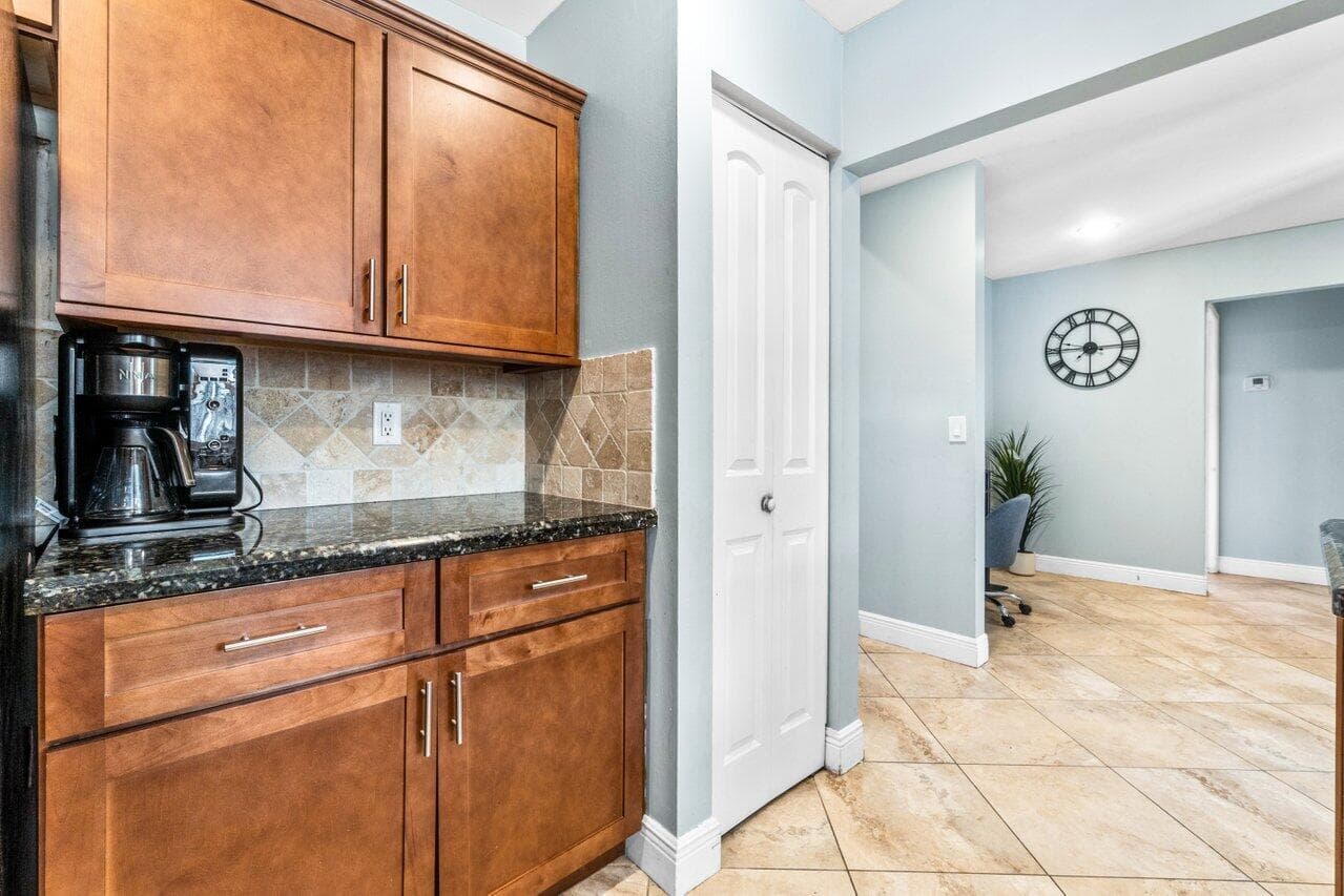 1352 Wyndcliff Drive, Wellington, FL 33414 — photo 7 of 28