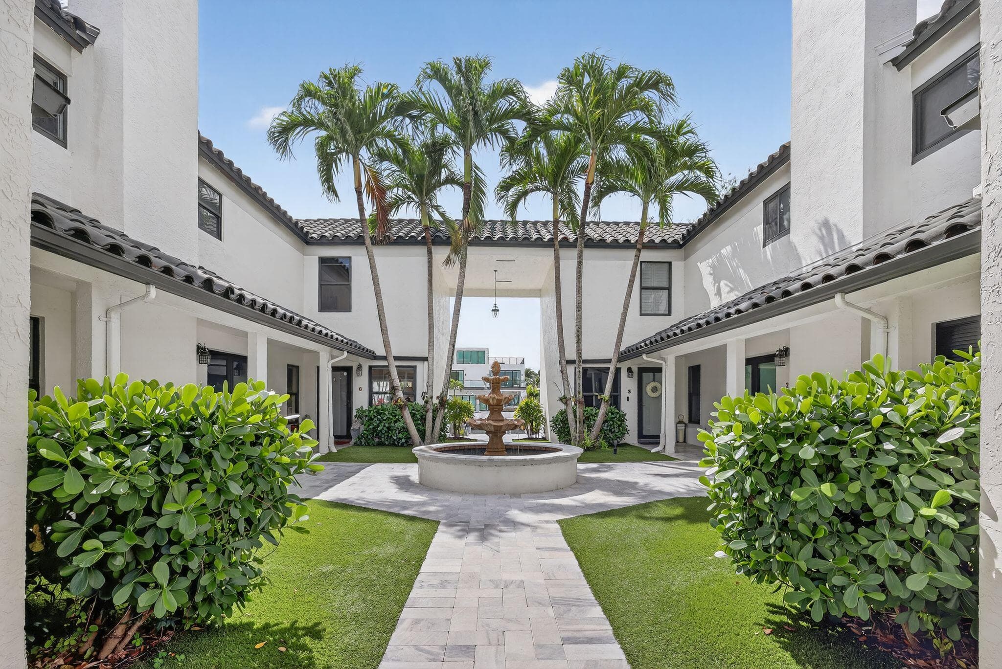 1524 SE 12th Street 6, Fort Lauderdale, FL 33316 — photo 2 of 34