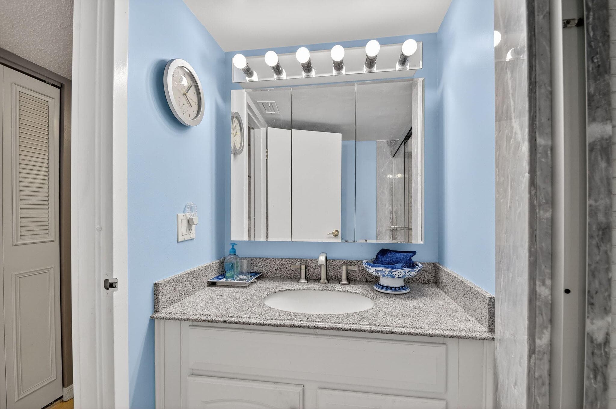 3524 Via Poinciana 303, Greenacres, FL 33467 — photo 17 of 48