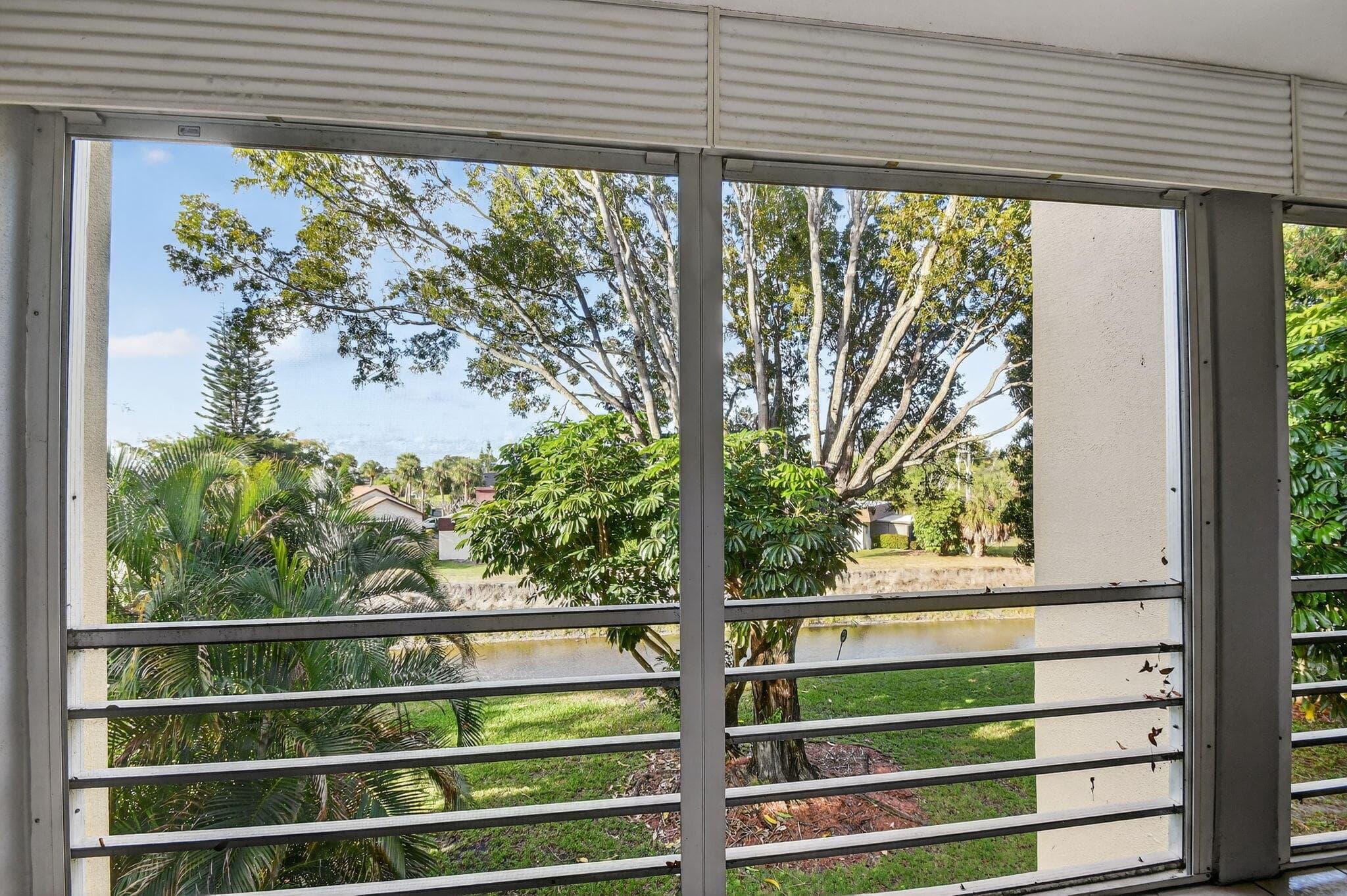 3524 Via Poinciana 303, Greenacres, FL 33467 — photo 2 of 48