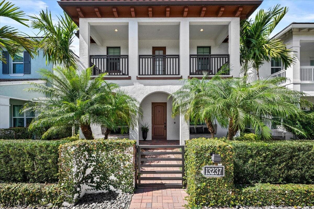 13237 Alton Road, Palm Beach Gardens, FL 33418 — photo 2 of 51