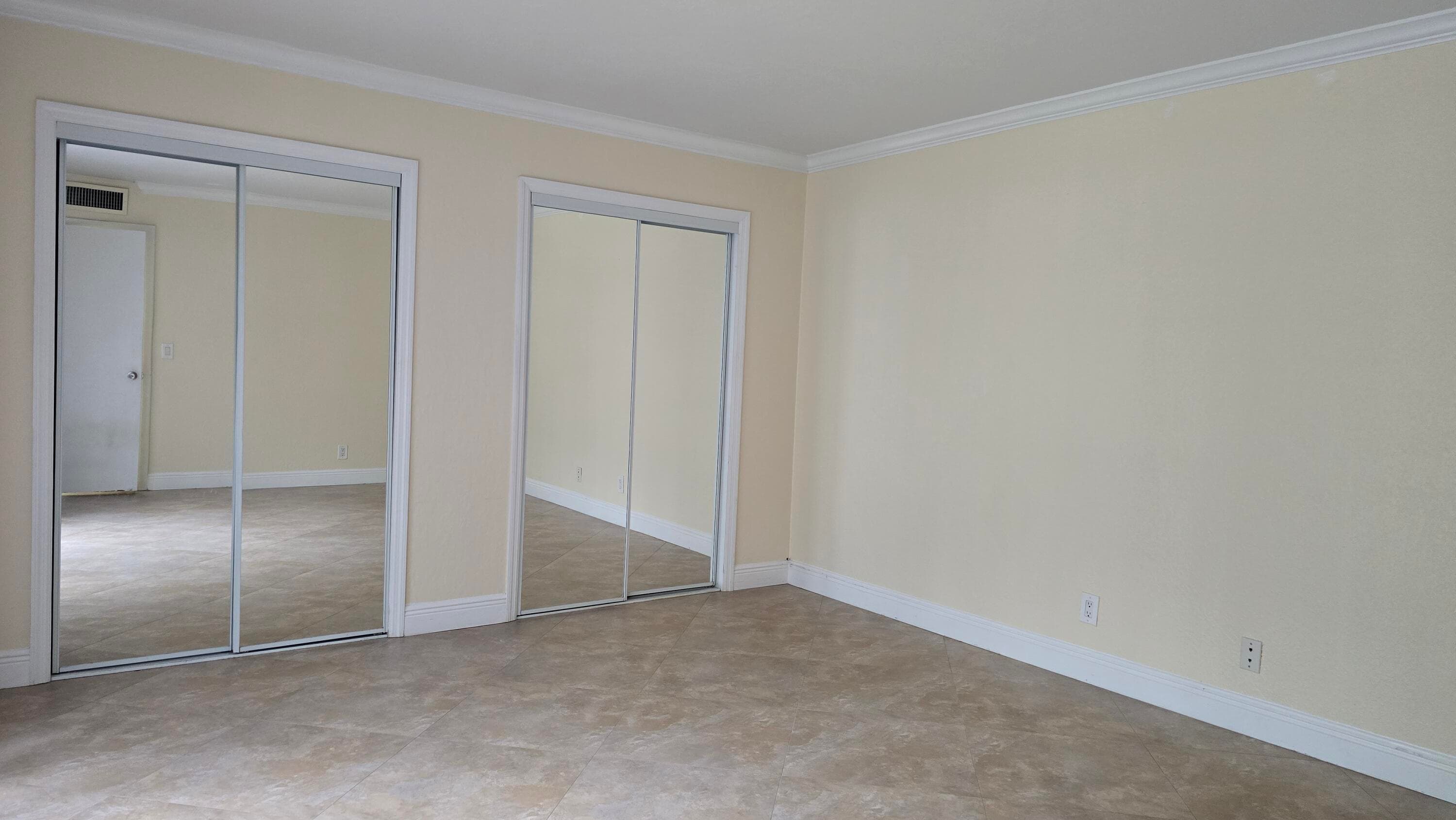 257 Lake Arbor Drive, Palm Springs, FL 33461 — photo 10 of 16