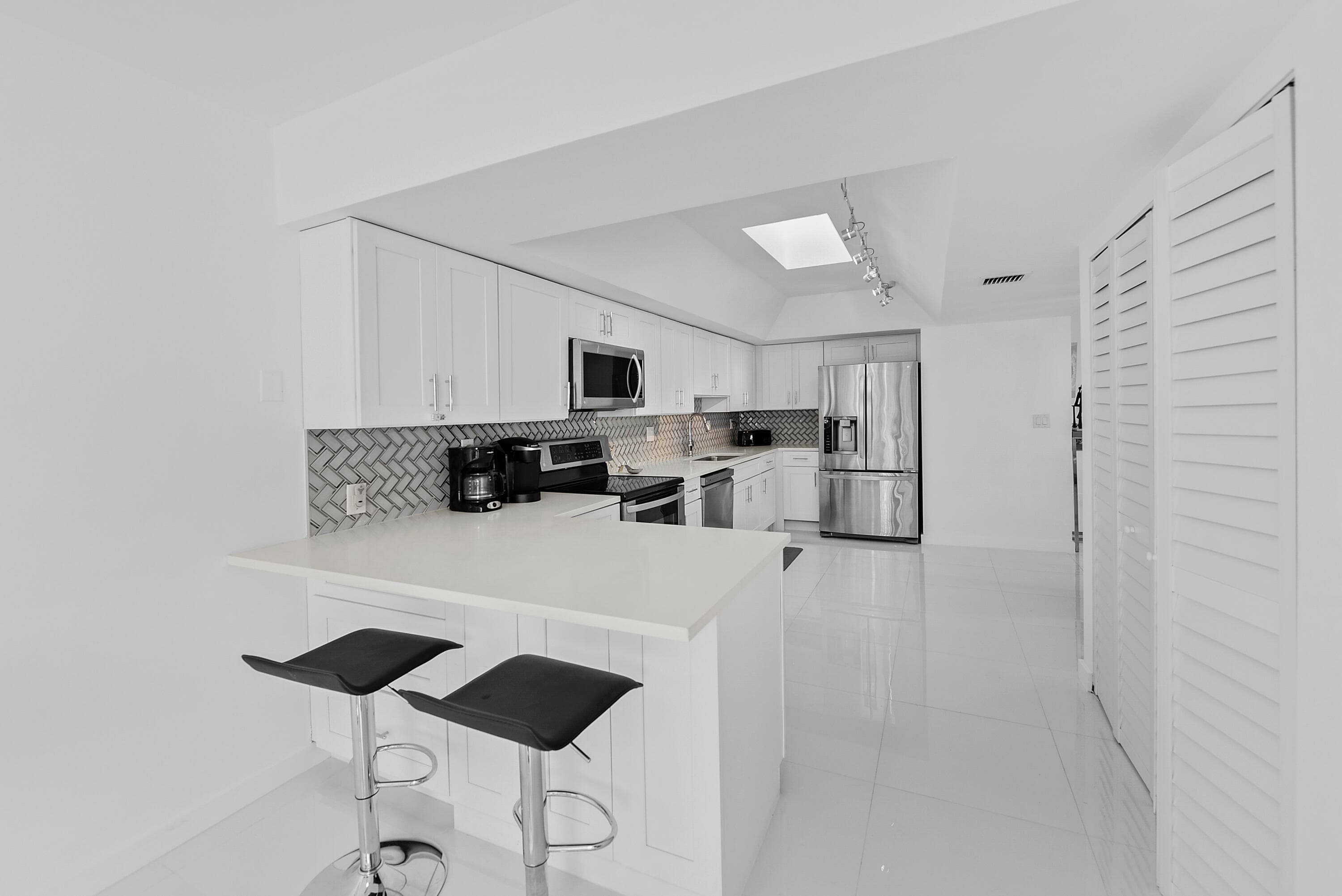 7369 Orangewood Lane 303, Boca Raton, FL 33433 — photo 14 of 56