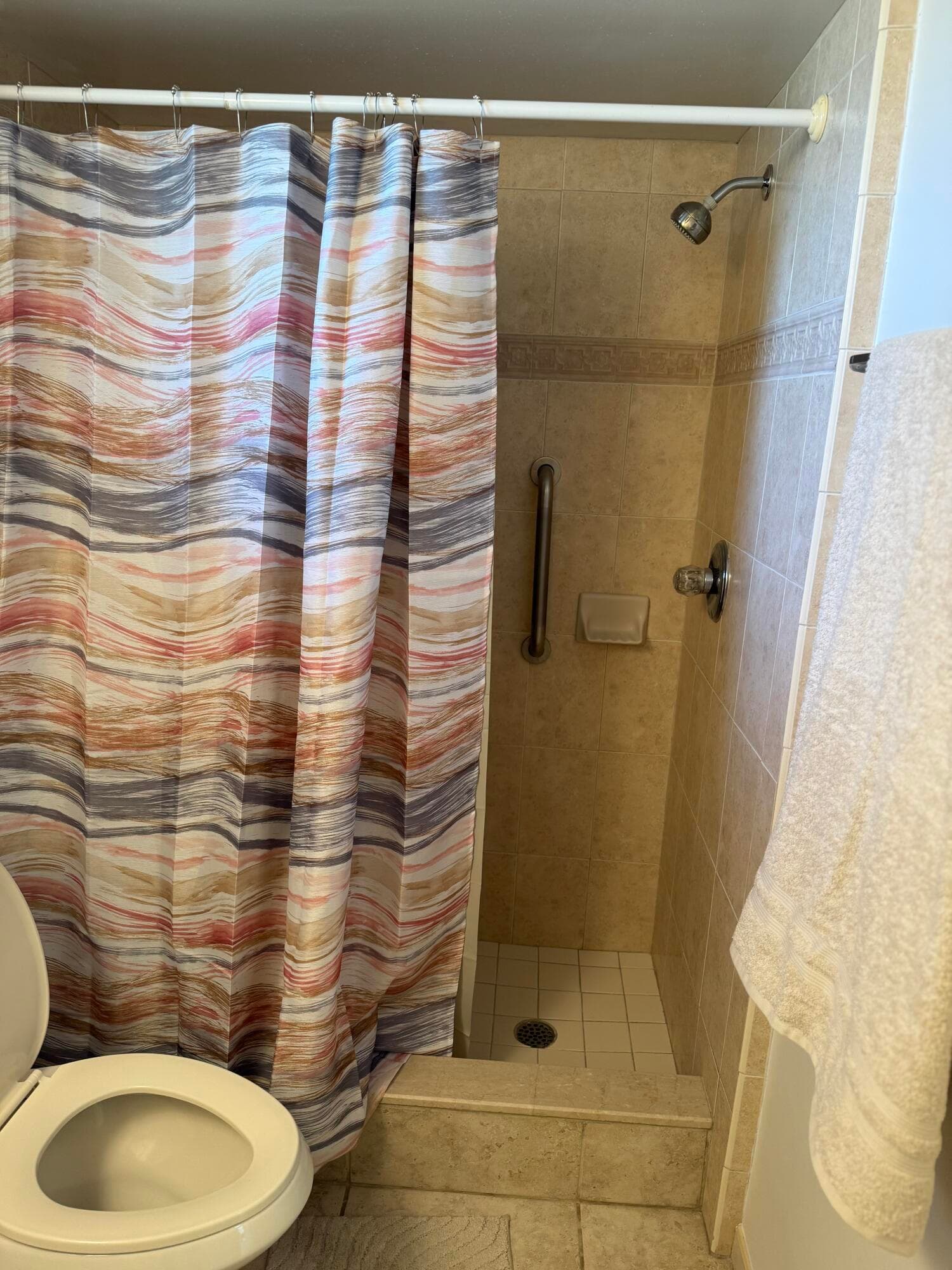 2616 N Gardens Drive 105, Lake Worth, FL 33461 — photo 8 of 17