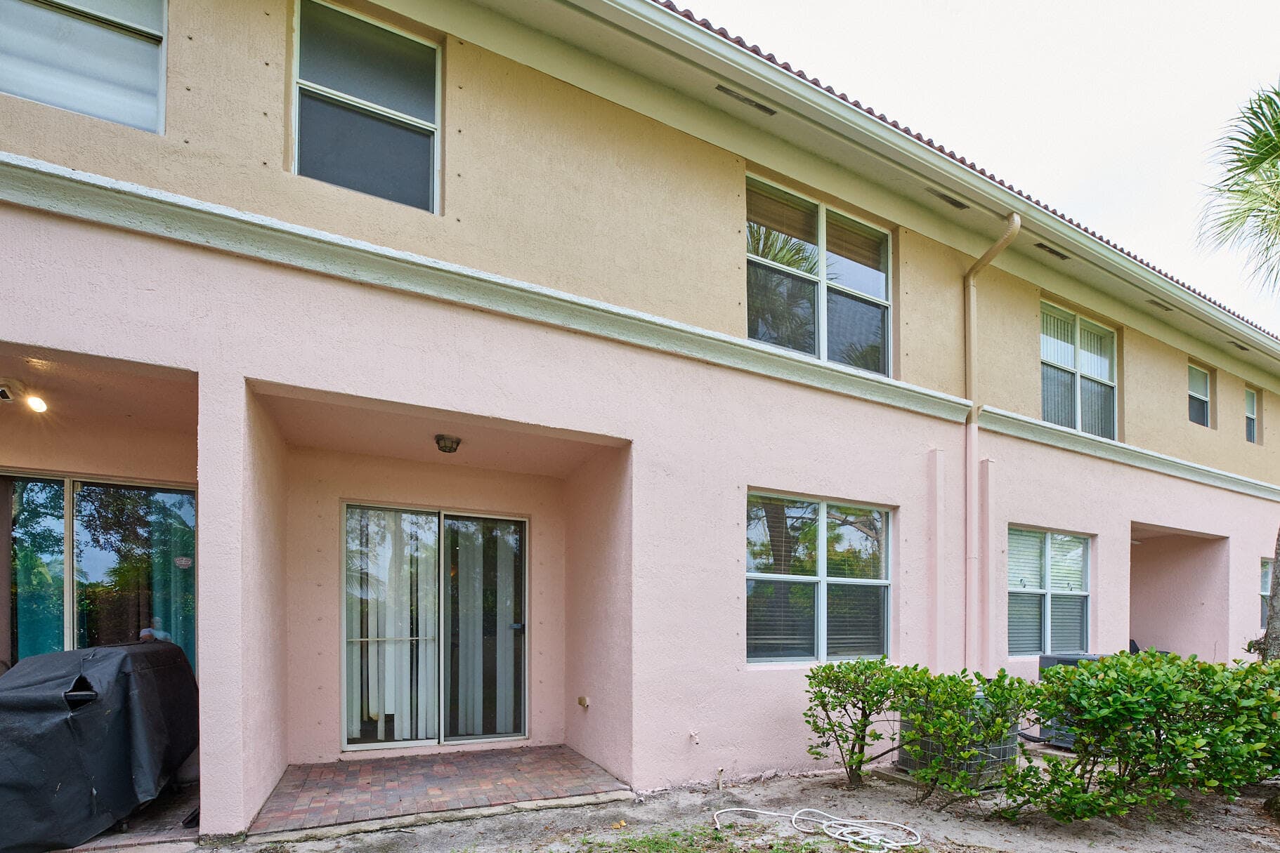 1006 Seminole Palms Drive, Greenacres, FL 33463 — photo 7 of 59