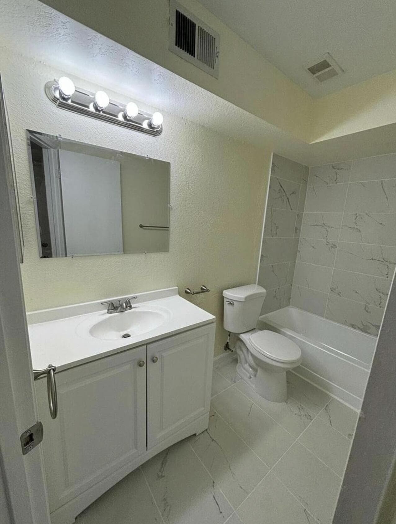 2796 S University Drive 2101, Davie, FL 33328 — photo 13 of 28