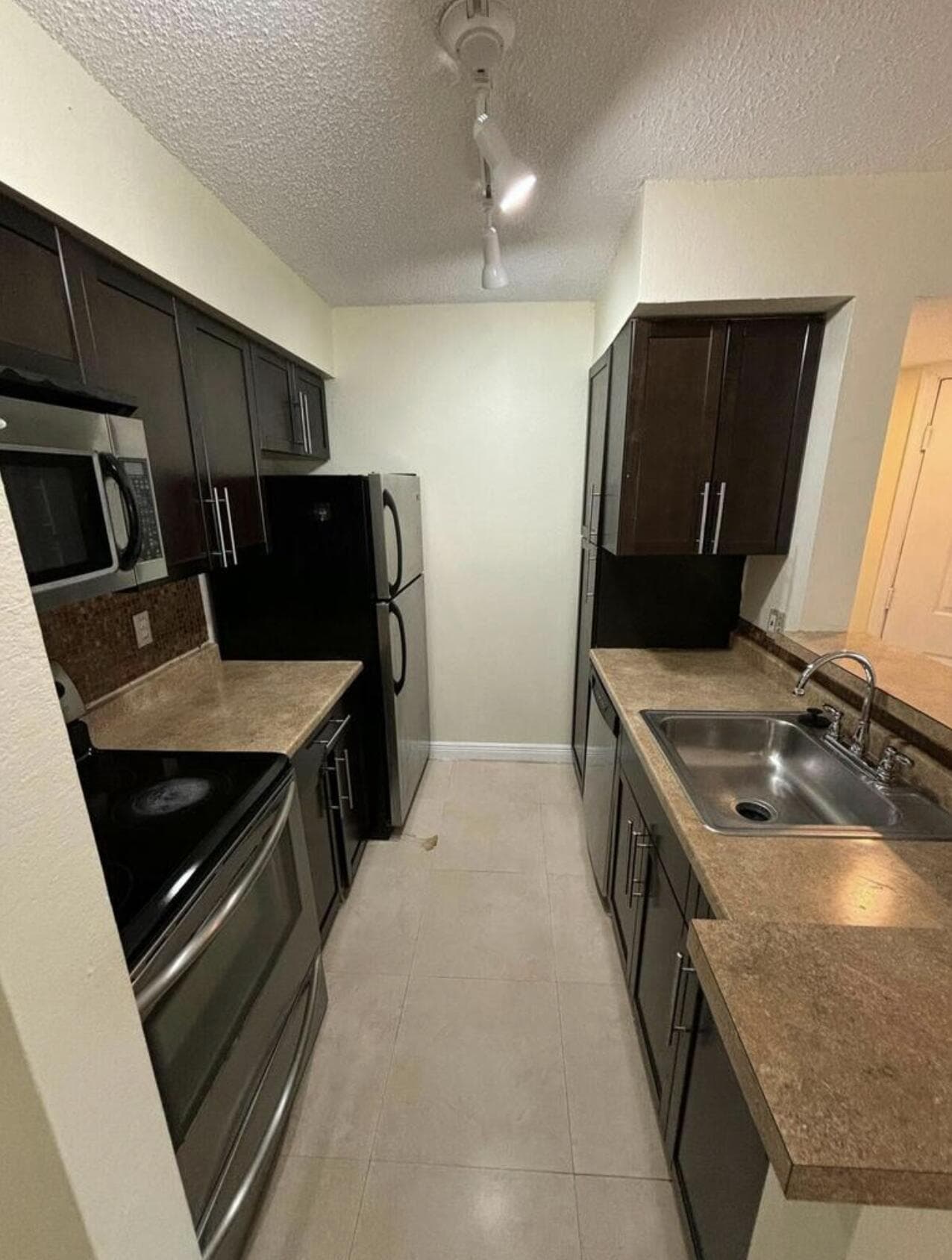 2796 S University Drive 2101, Davie, FL 33328 — photo 23 of 28