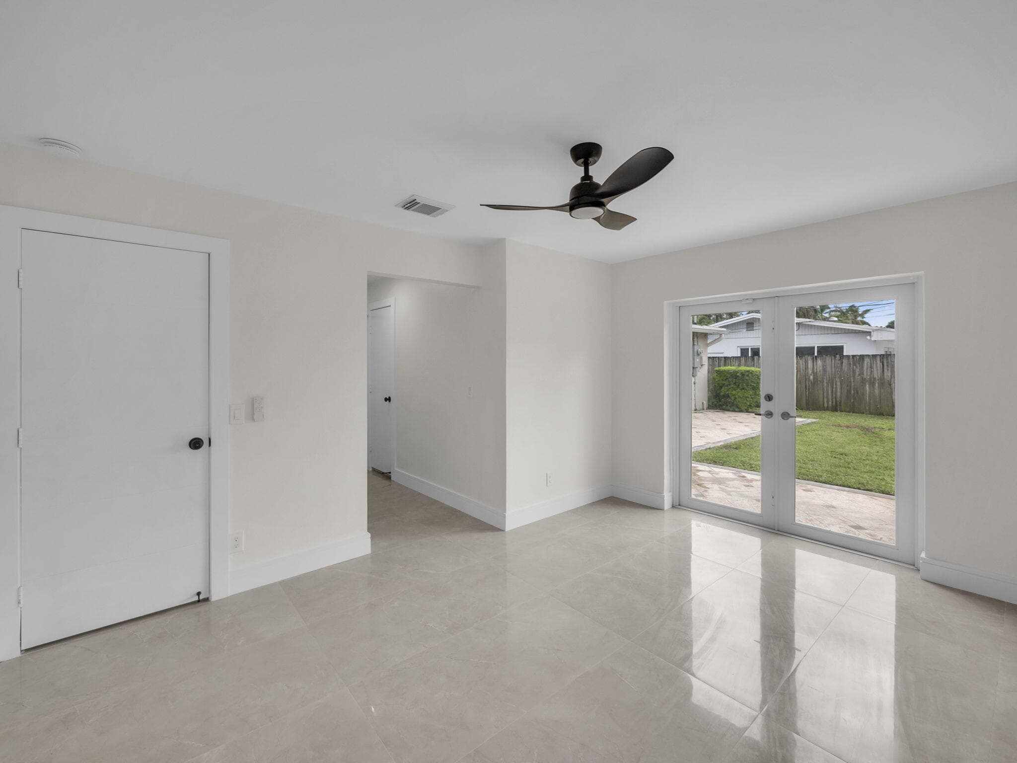 21020 Highland Lakes Boulevard, Miami, FL 33179 — photo 13 of 19