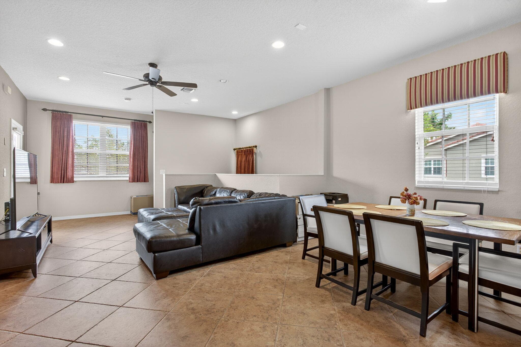 9125 Pershore Place 8204, Tamarac, FL 33321 — photo 29 of 44