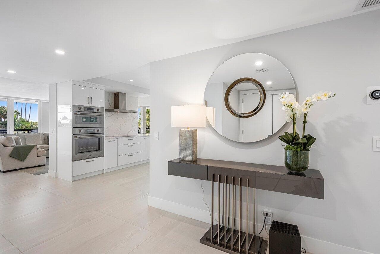 3140 S Ocean Boulevard 201n, Palm Beach, FL 33480 — photo 1 of 39