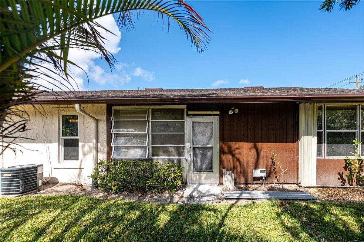 6531 SE Federal Highway SE Q108, Stuart, FL 34997 — photo 29 of 34