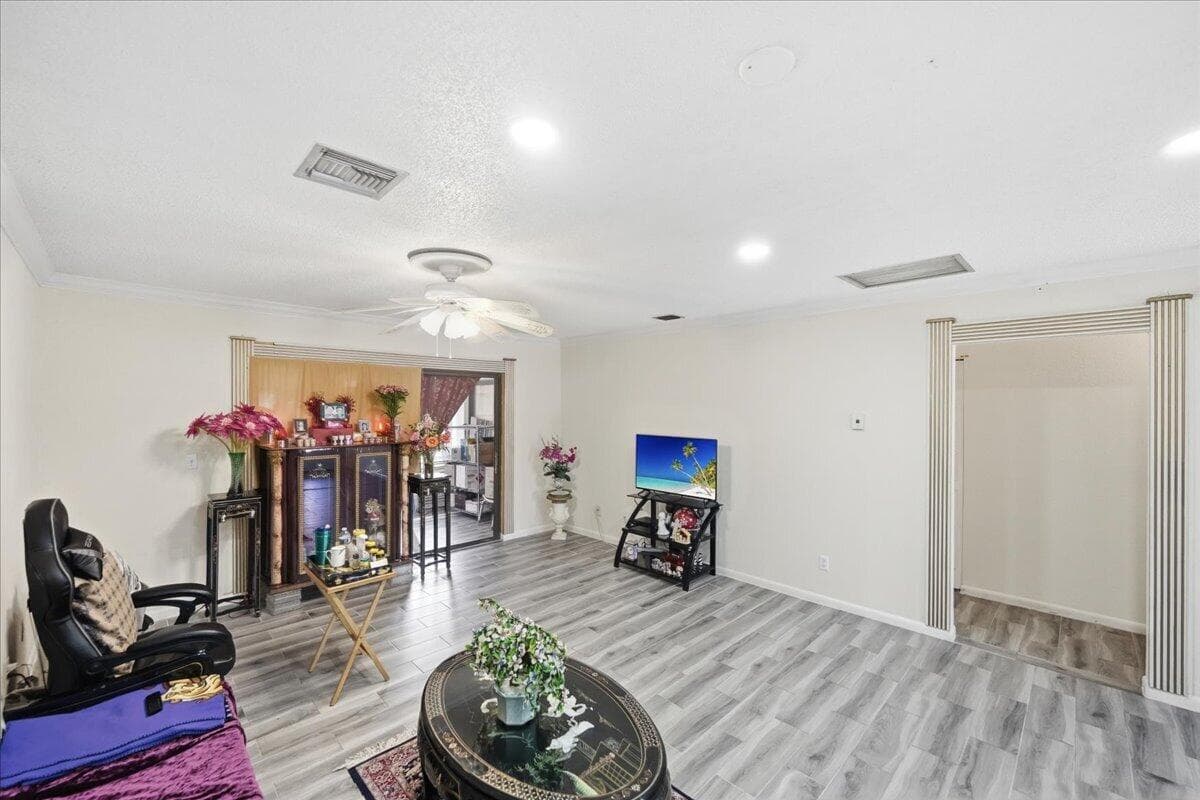 6531 SE Federal Highway SE Q108, Stuart, FL 34997 — photo 8 of 34