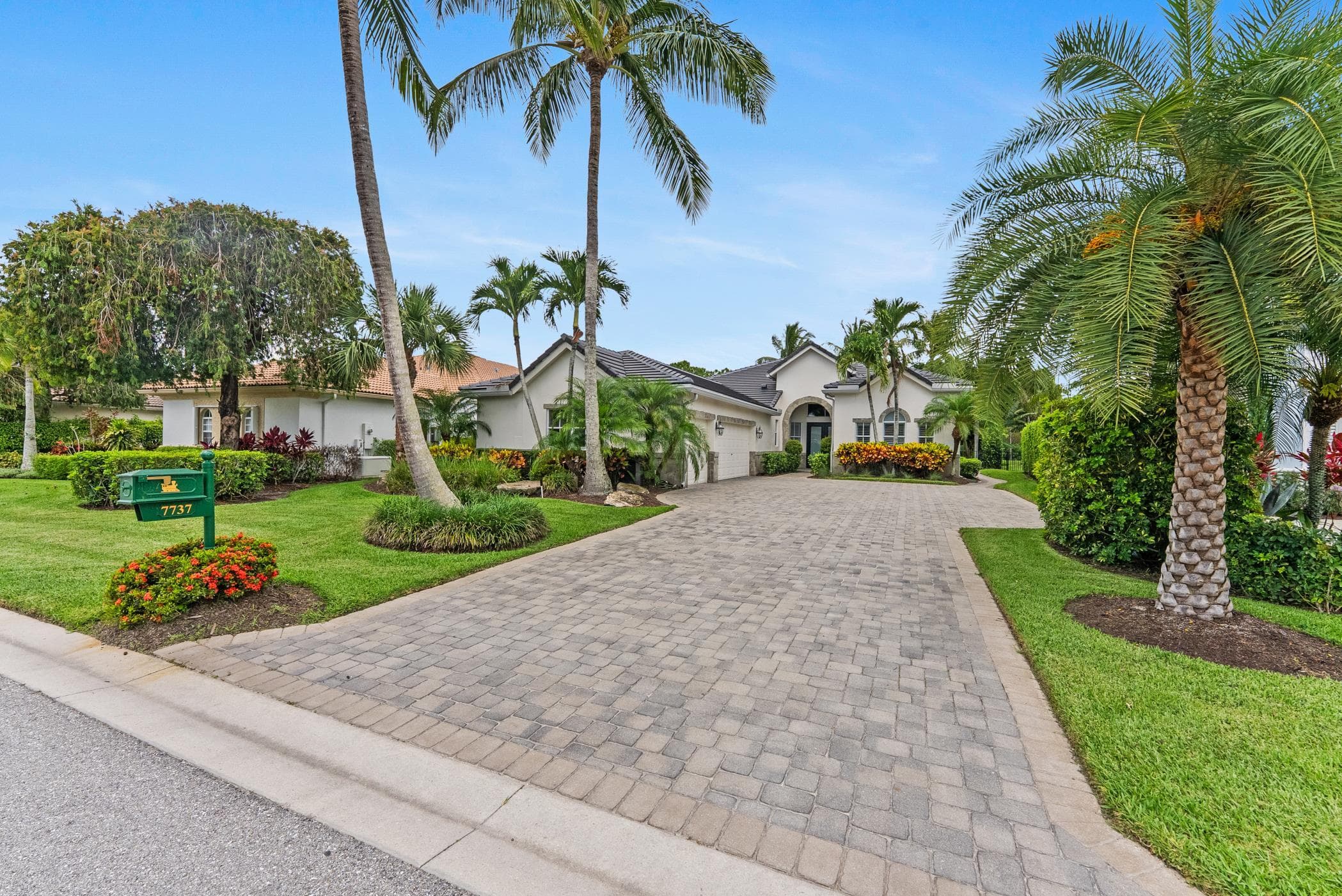 7737 Preserve Drive, West Palm Beach, FL 33412 — photo 2 of 61