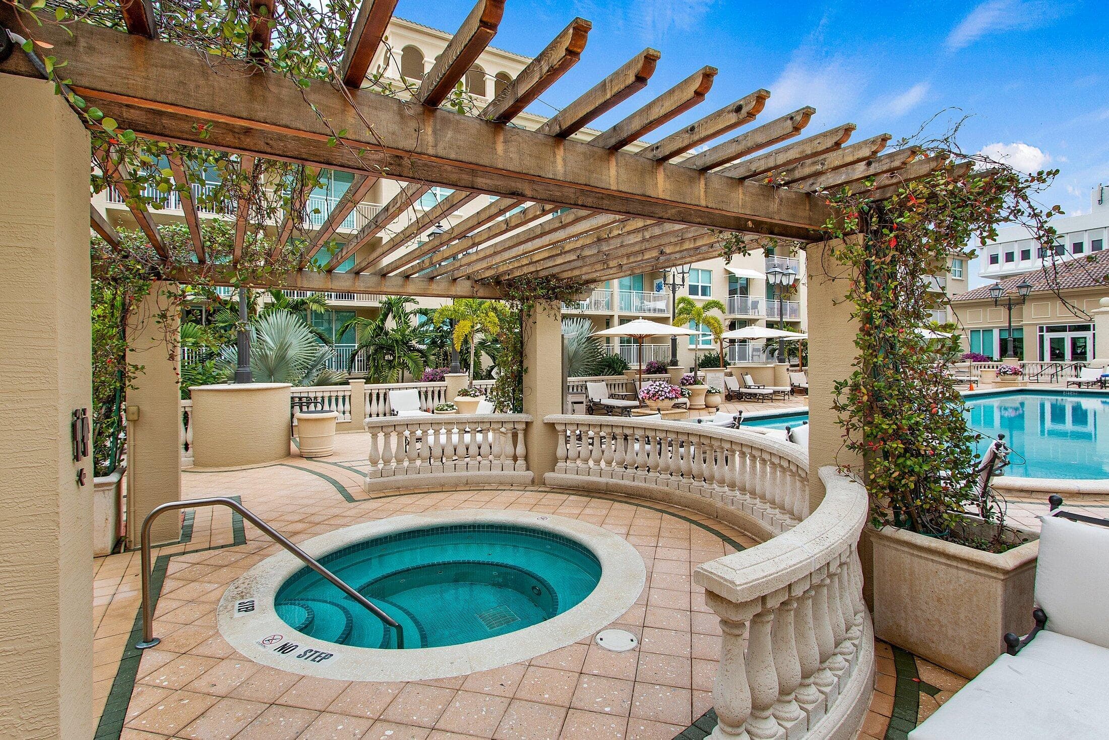 99 SE Mizner Boulevard 543, Boca Raton, FL 33432 — photo 31 of 45
