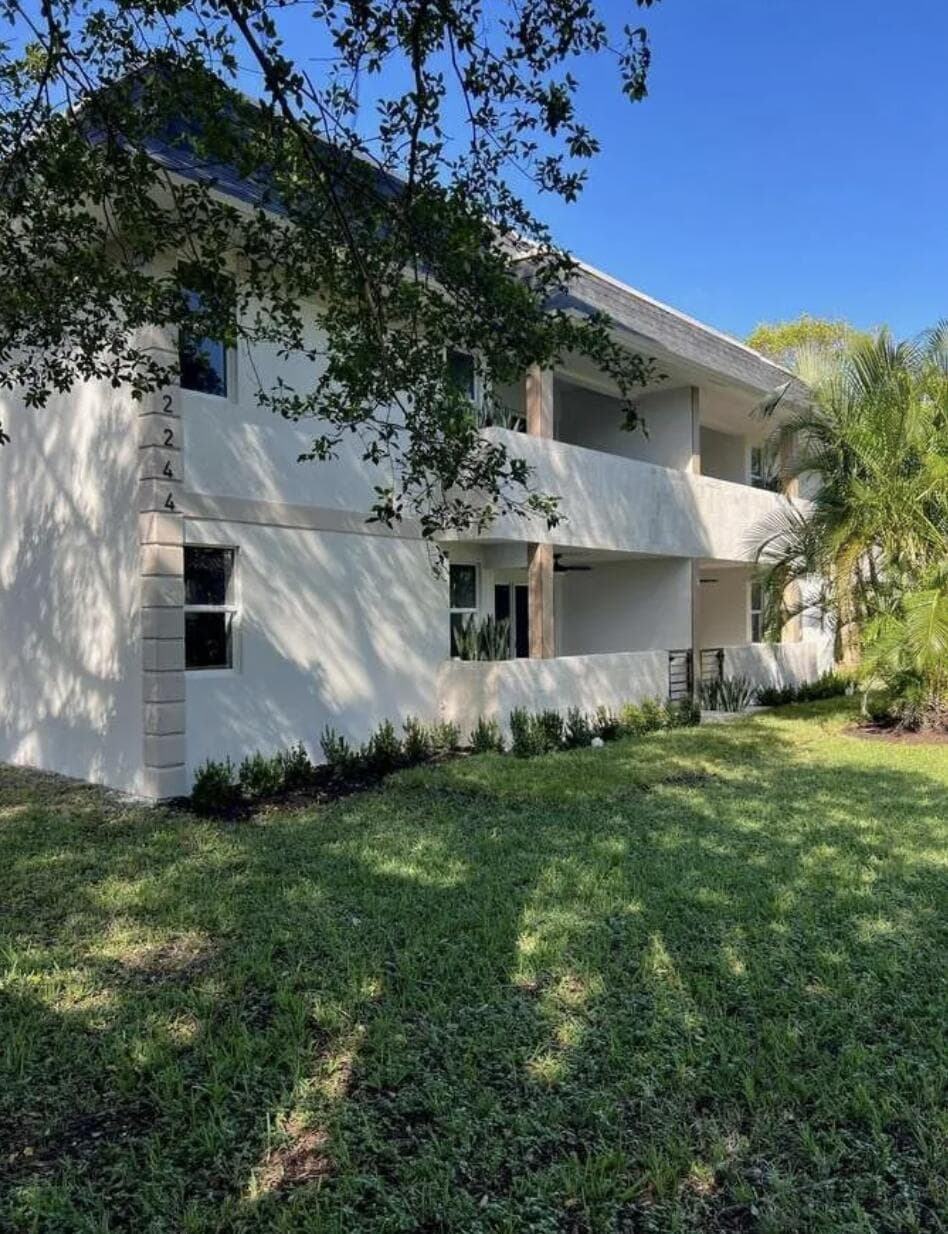 2244 Spanish Trail 3, Delray Beach, FL 33483 — photo 1 of 8