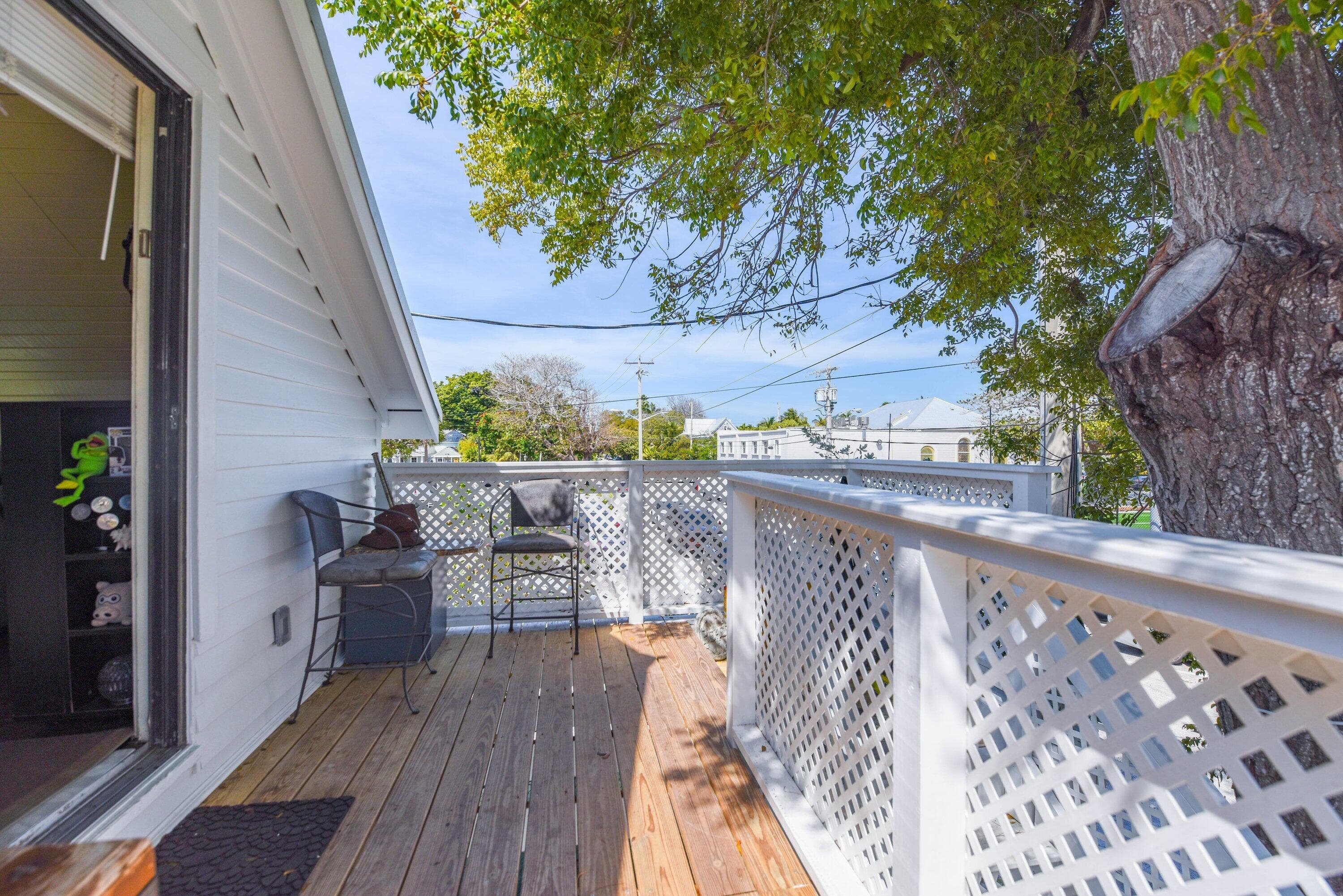 1018 Georgia Street, Key West, FL 33040 — photo 11 of 32