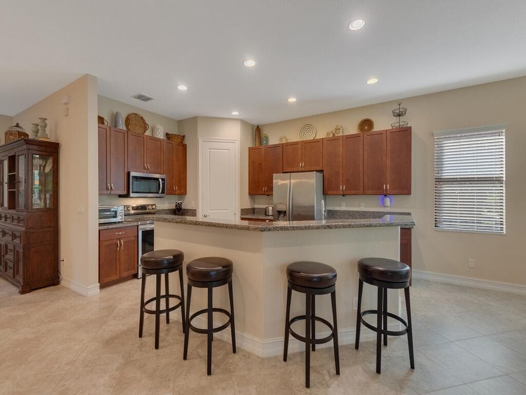 4338 56th Lane, Vero Beach, FL 32967 — photo 4 of 36