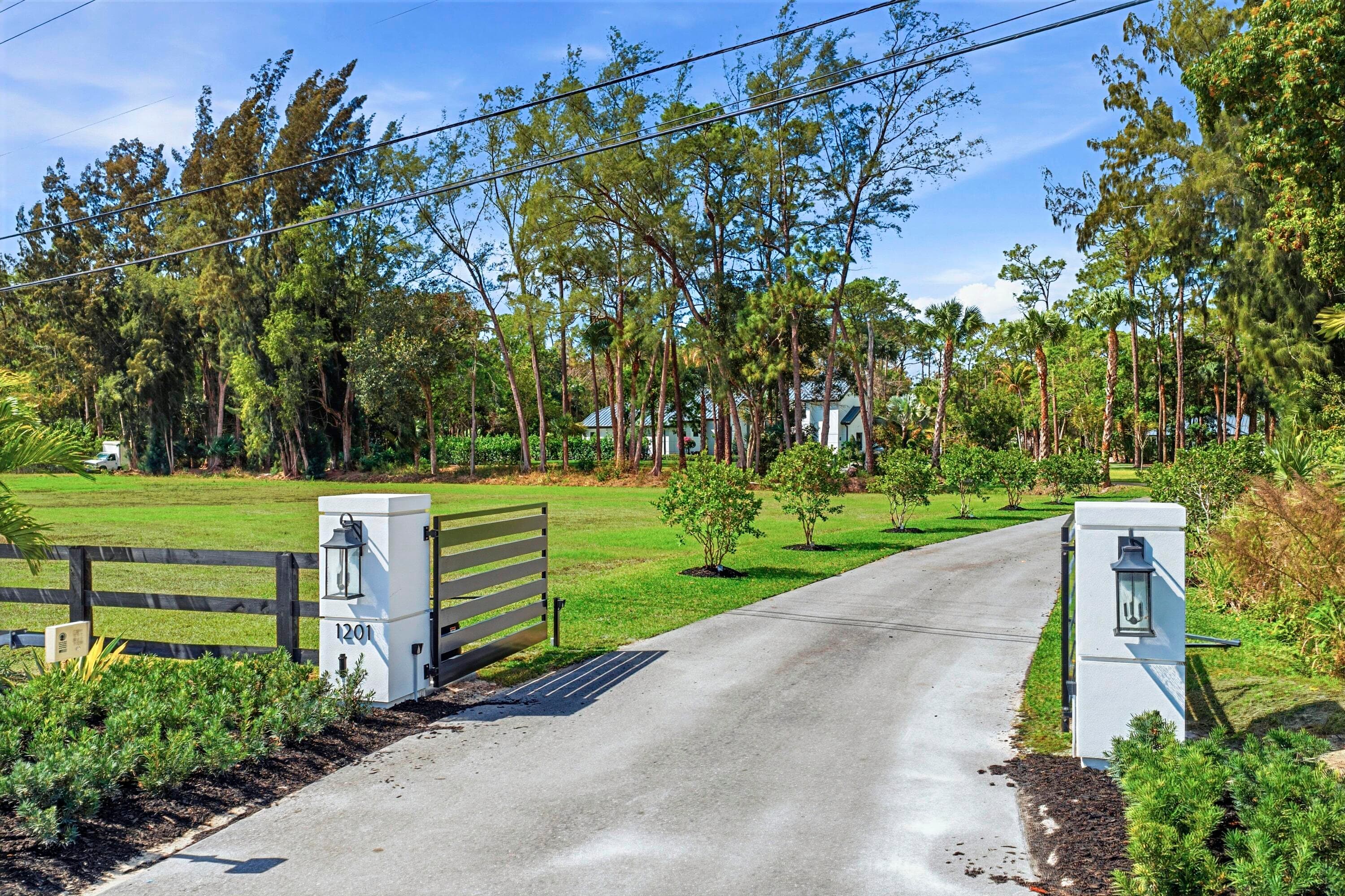 1201 F Road, Loxahatchee Groves, FL 33470 — photo 3 of 61