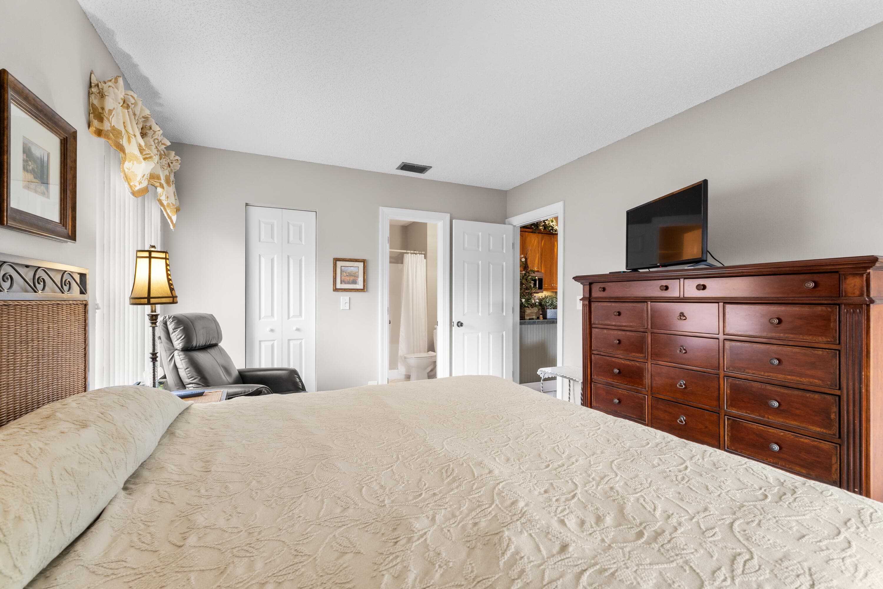 6426 Chasewood Drive E, Jupiter, FL 33458 — photo 10 of 30