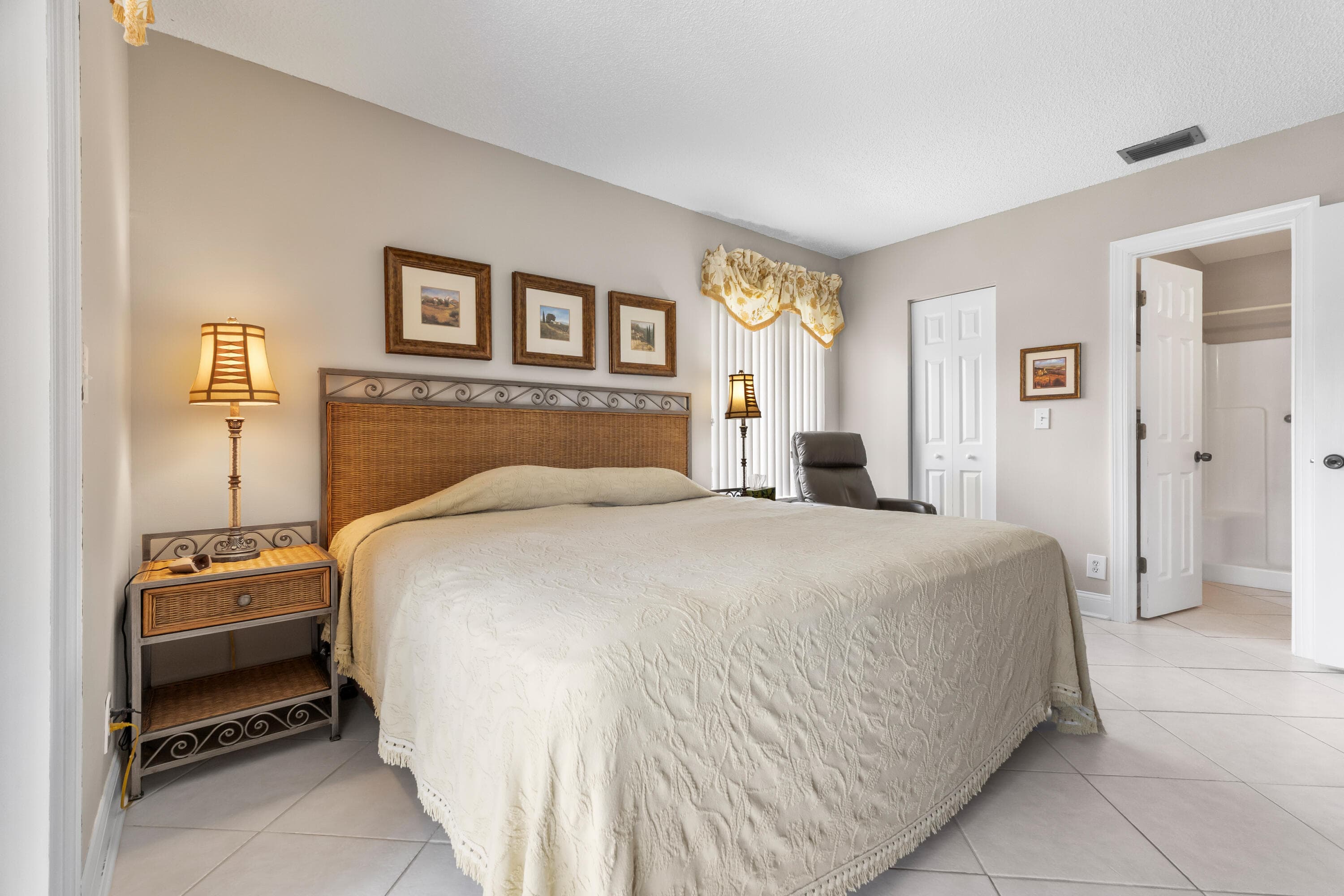 6426 Chasewood Drive E, Jupiter, FL 33458 — photo 11 of 30