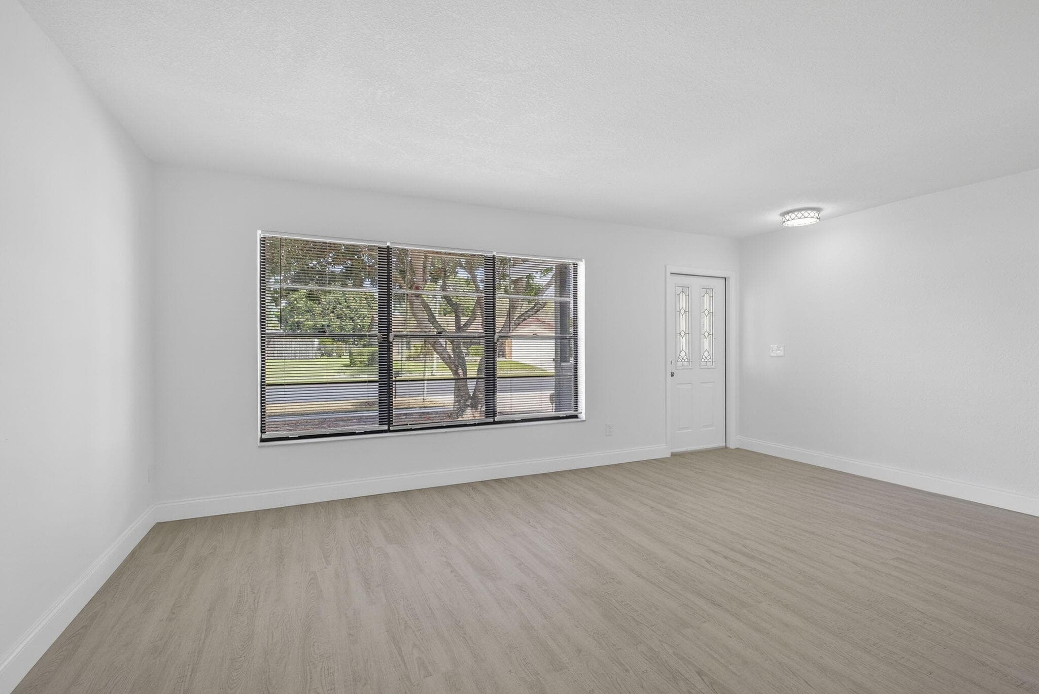 129 Bilbao Street, Royal Palm Beach, FL 33411 — photo 12 of 30