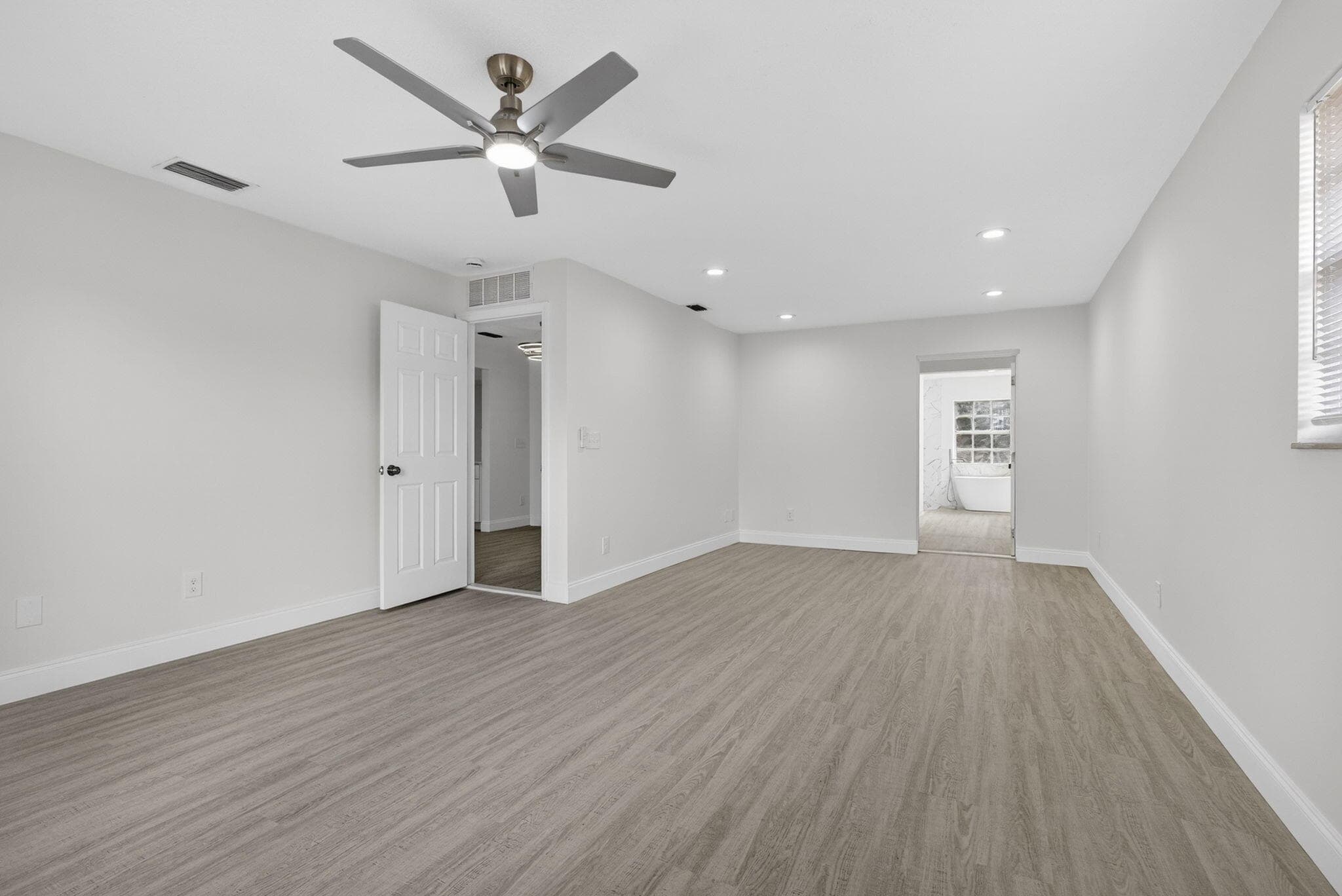 129 Bilbao Street, Royal Palm Beach, FL 33411 — photo 19 of 30