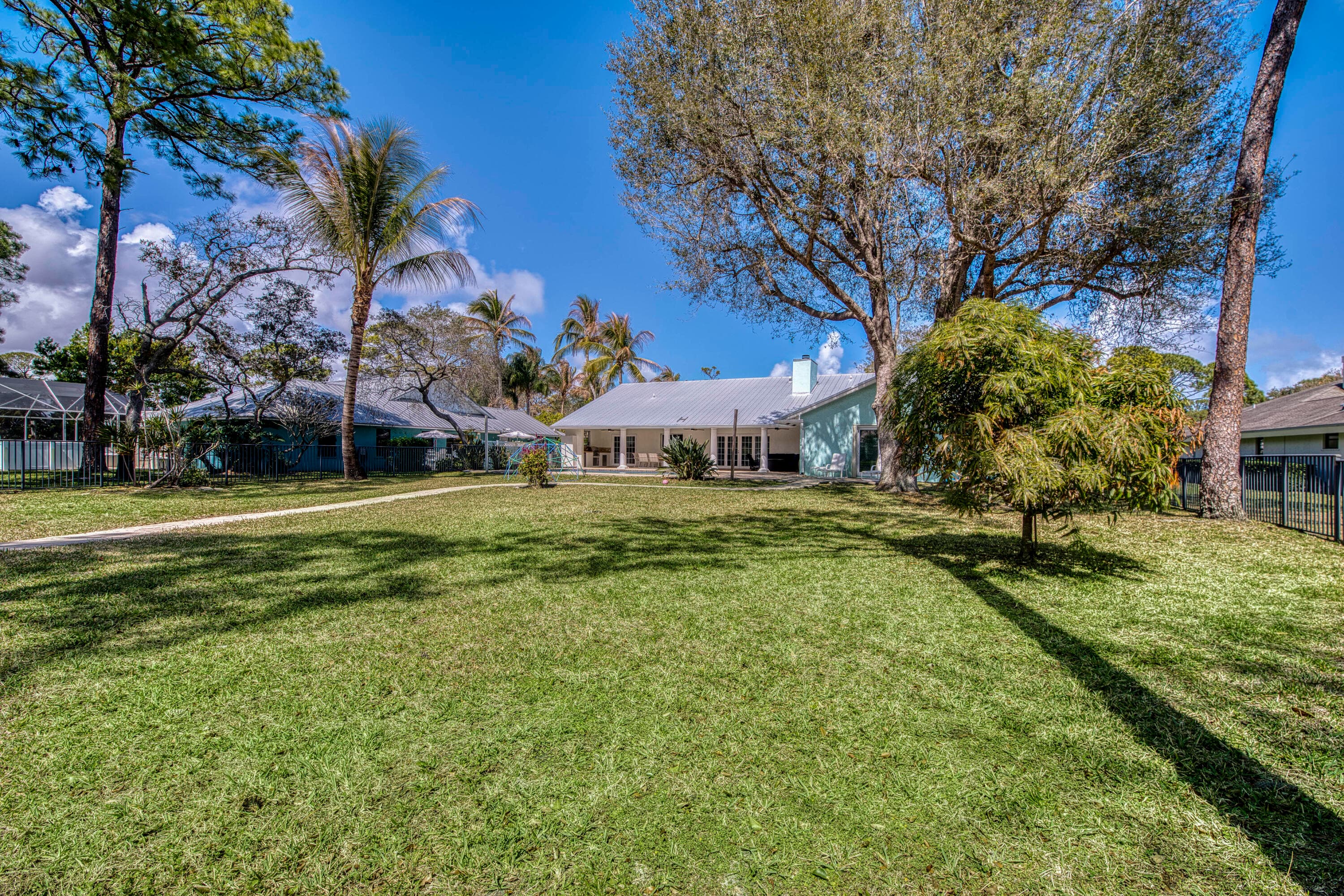 6062 Woodlake Road, Jupiter, FL 33458 — photo 37 of 41