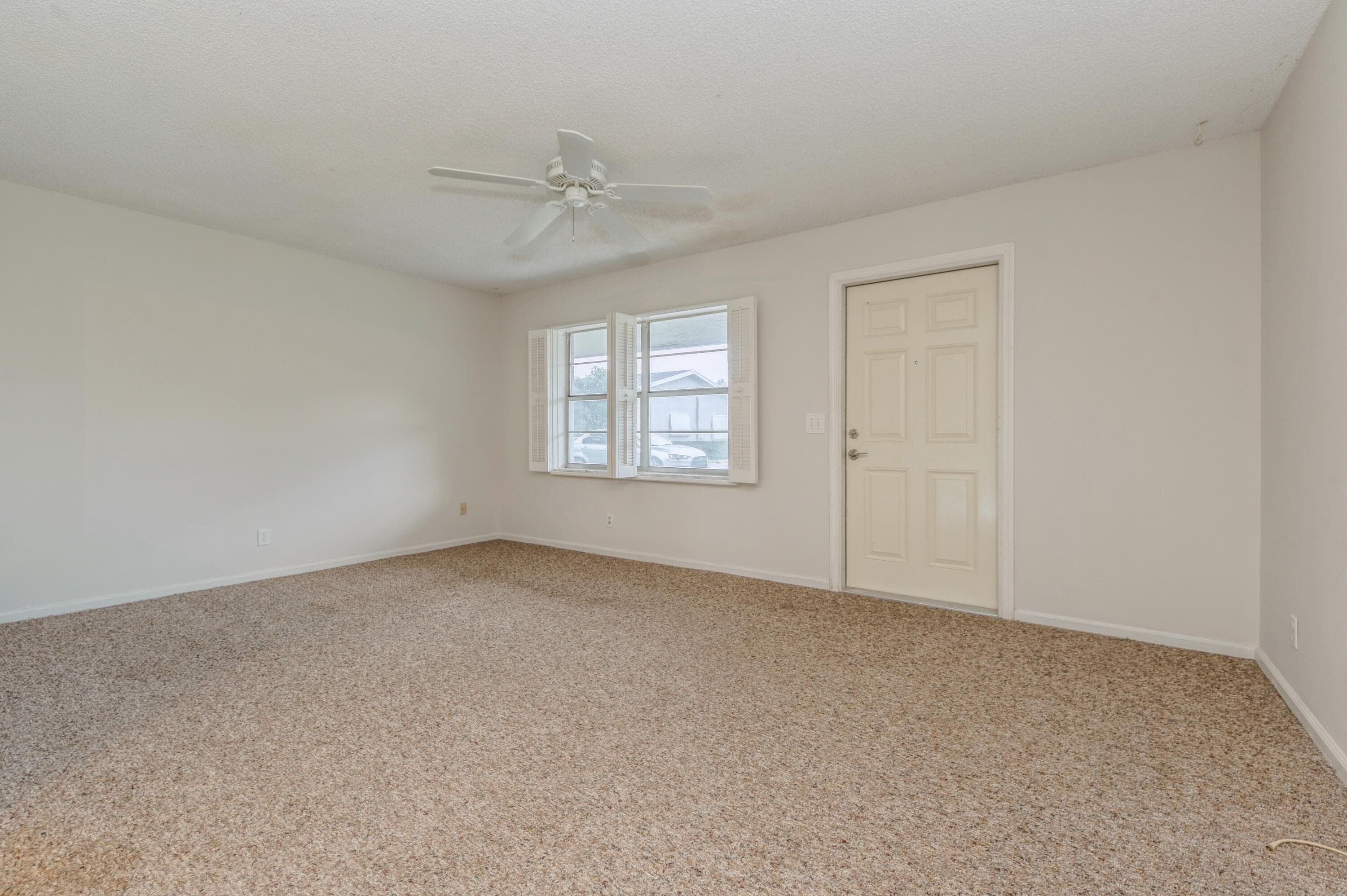 2403 Lowson Boulevard C, Delray Beach, FL 33445 — photo 3 of 18